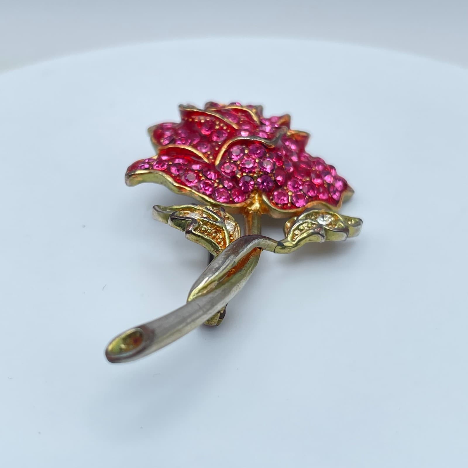 Vintage Gold-Tone Pink Pavé Rhinestone Bold Rose Flower Figural Brooch Pin - Thumbnail 4