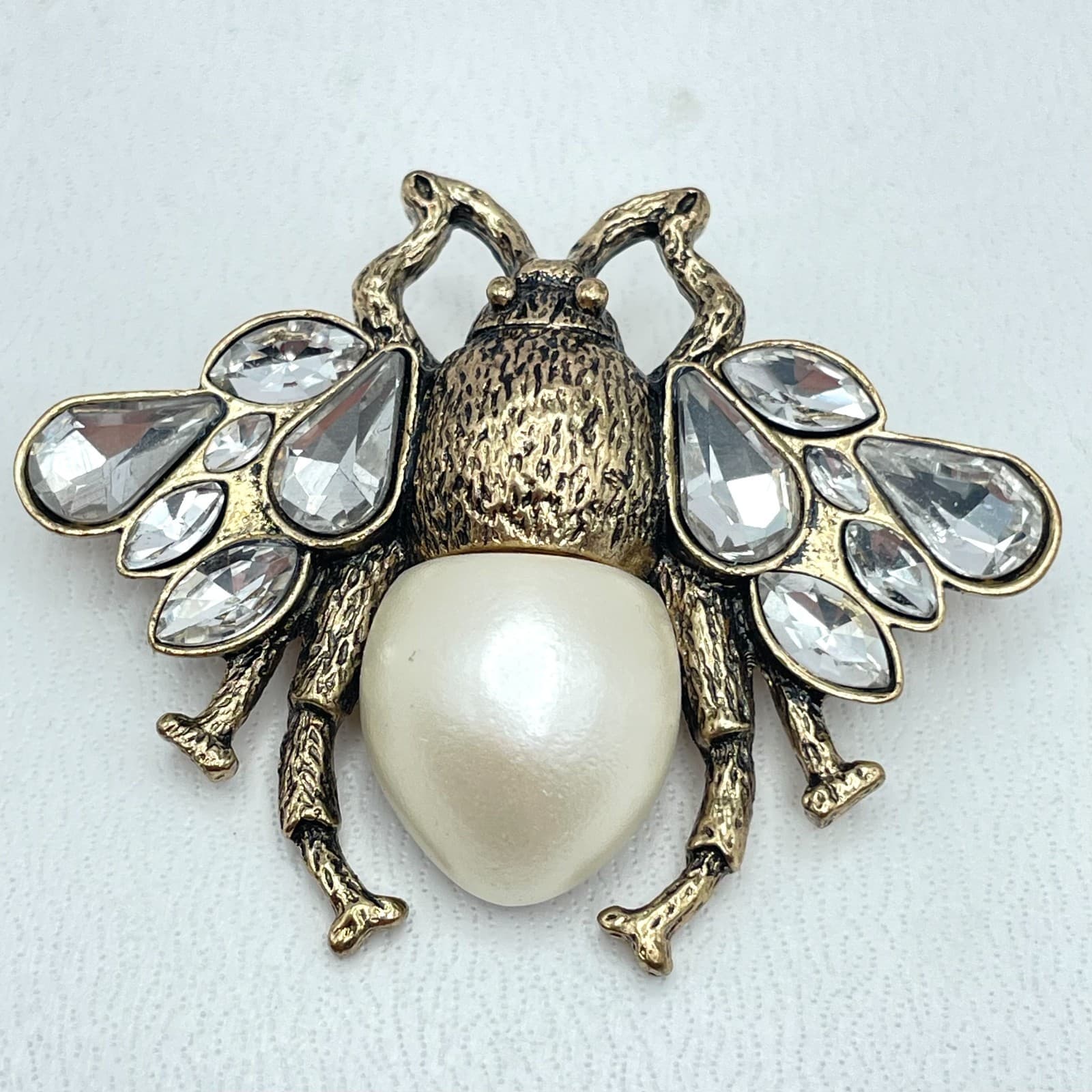 Gold-Tone Oxidize Metal Teardrop Rhinestone Mother Of Pearl Bee Brooch - Image 1