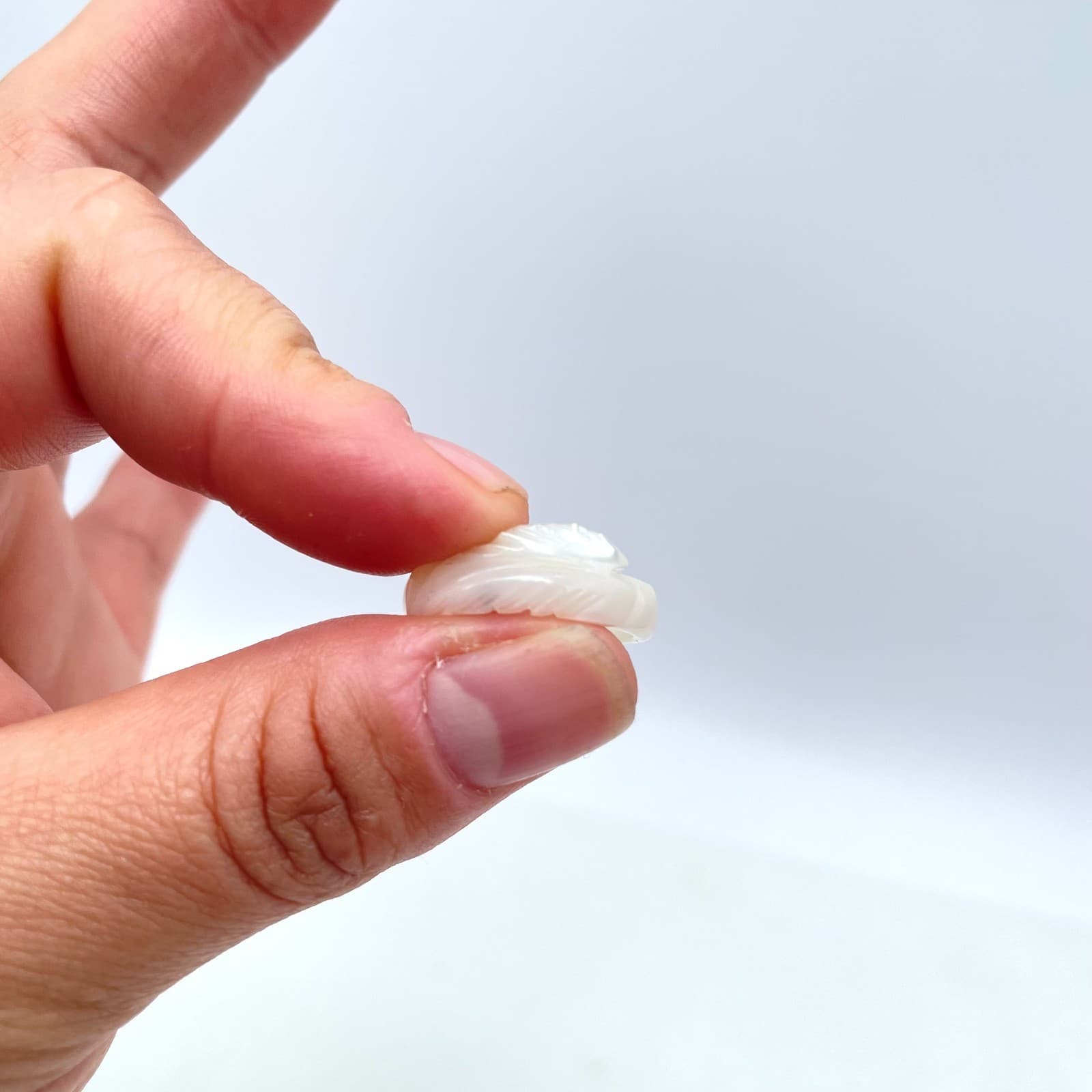 Vintage Handcrafted White Classic Fashion Leaf Feather-Carved Band Ring - Thumbnail 6