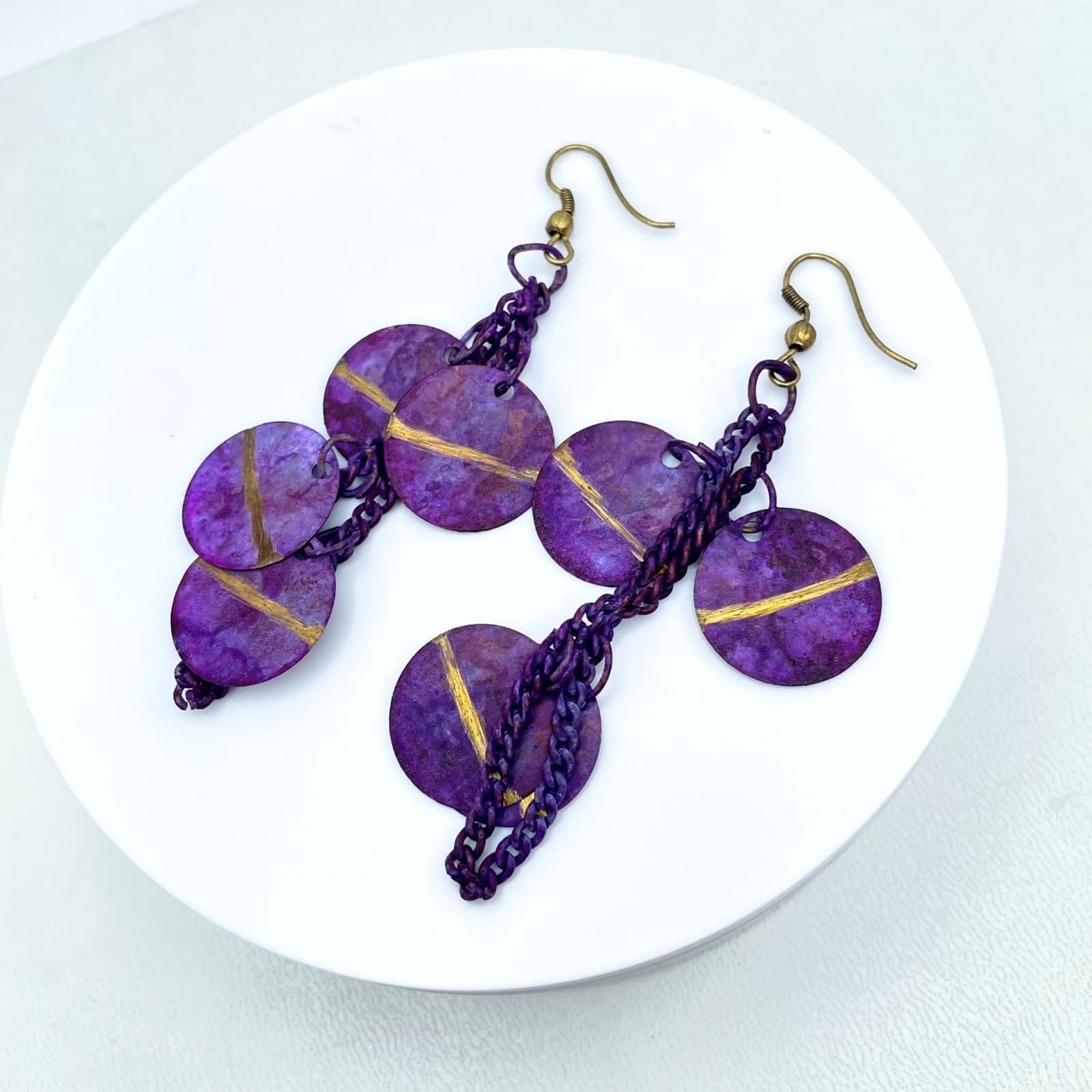 Vintage Y2K Purple Patina Disc Dangle Earrings Gold Stripe Statement Jewelry - Thumbnail 2