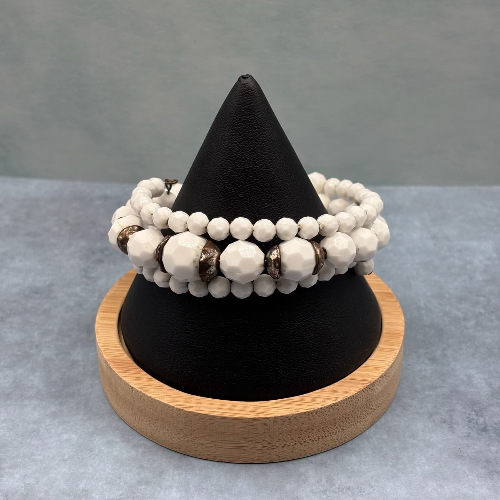 Vintage White Beaded Coil Stretch Howlite Bracelet Faceted Accents & Layered - Image 1