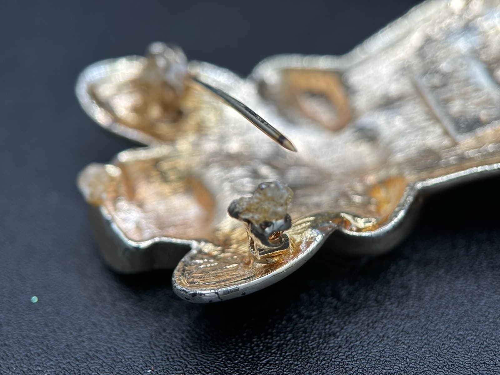 Vintage AAI Angel Brooch Pin Silver Tone Metal Red Rhinestone Christmas Figural - Thumbnail 3