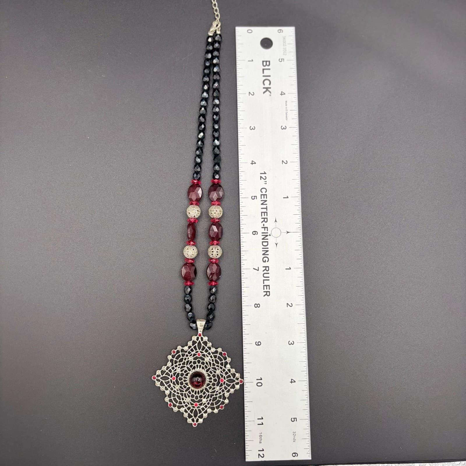 Vintage Black Faceted Red Oval Beads Ornate Silver-Tone Charm Necklace - Thumbnail 3