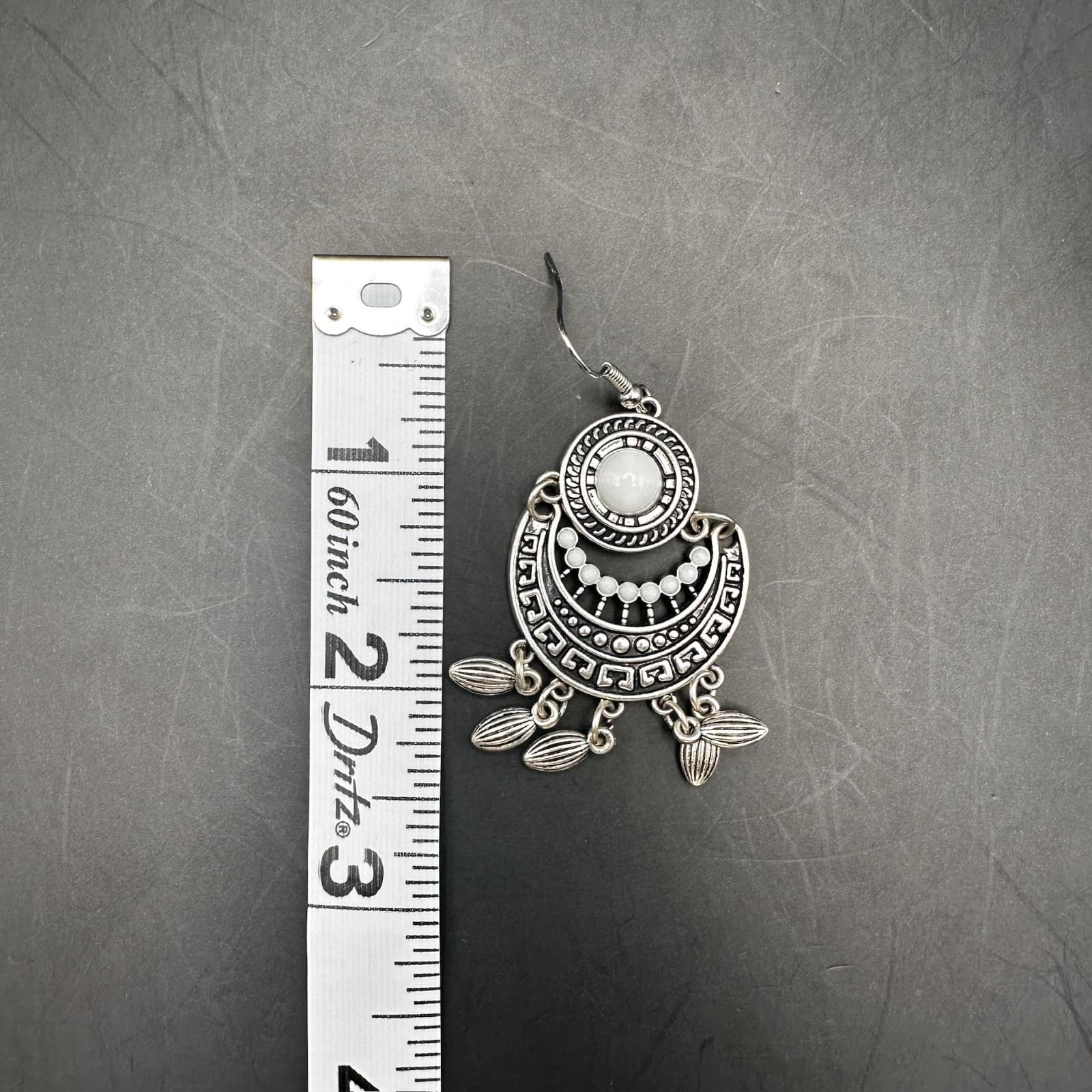 Vintage 90s Boho Dangle Earrings Silver-Tone White Beaded Ethnic Grecian Style - Thumbnail 11