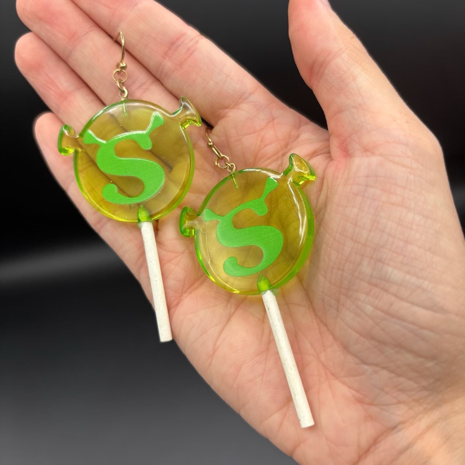 Vintage Signature "S" Shrek Green Lollipop Epoxy Resin Dangle Drop Earrings Y2K - Thumbnail 4