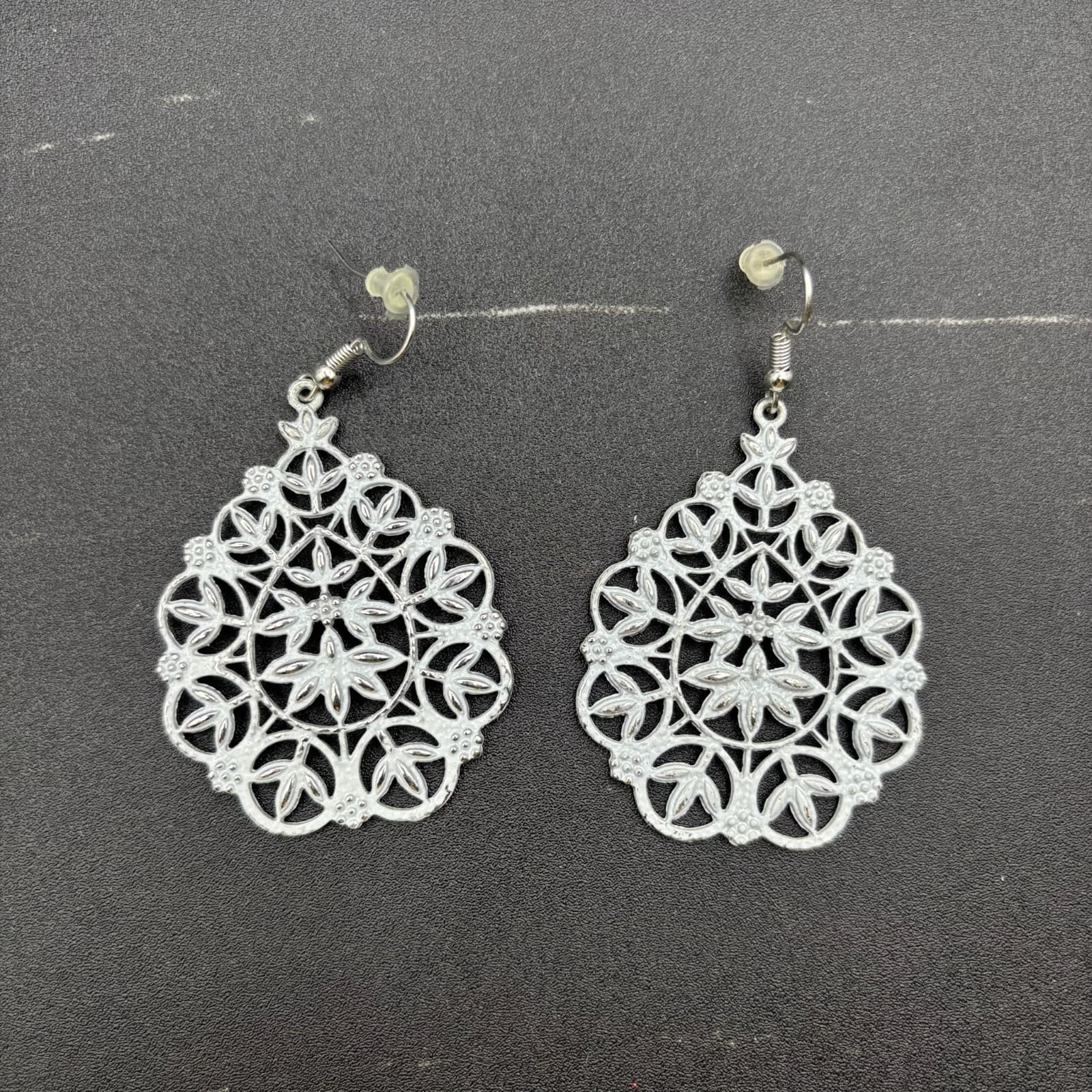Silver Filigree Teardrop Dangle Earrings Boho Floral Lightweight Statement - Image 1