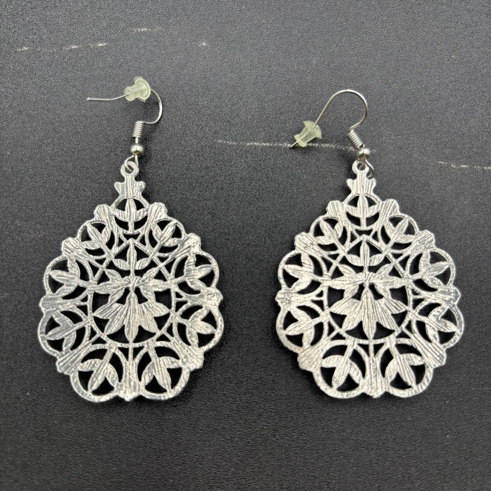 Silver Filigree Teardrop Dangle Earrings Boho Floral Lightweight Statement - Thumbnail 4