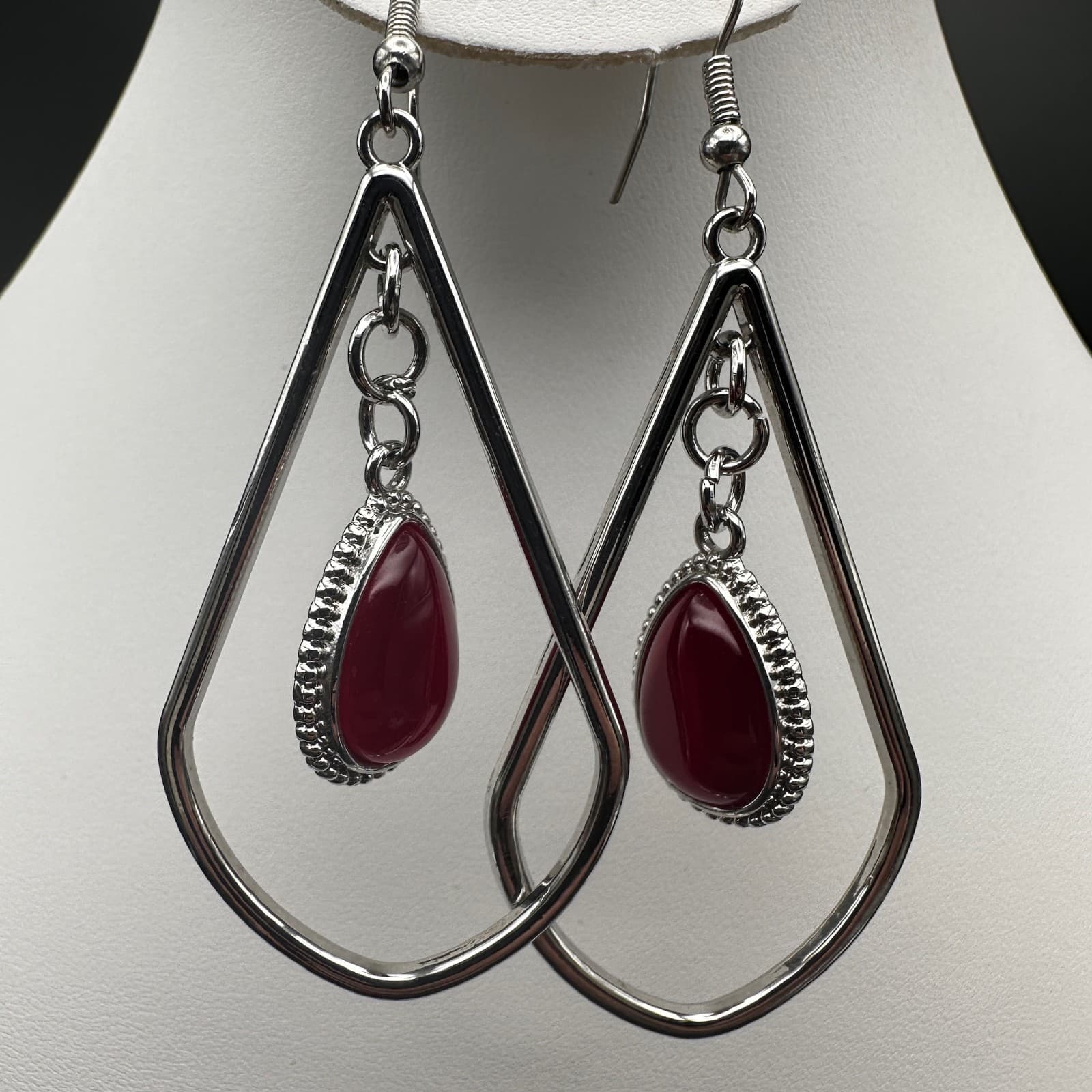 Vintage 90s Red Teardrop Dangle Earrings Silver-tone Drop Jewelry Boho Chic - Thumbnail 2