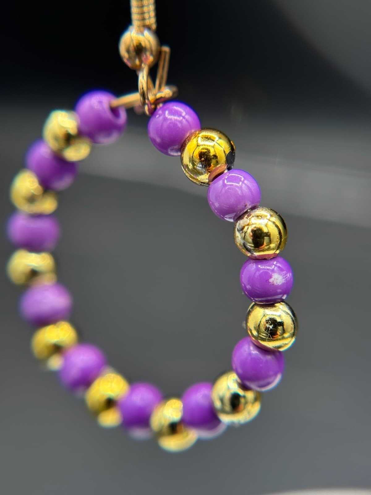 Vintage 80s 90s Y2K Purple & Gold Beaded Hoop Earrings Retro Fun Statement Style - Thumbnail 5