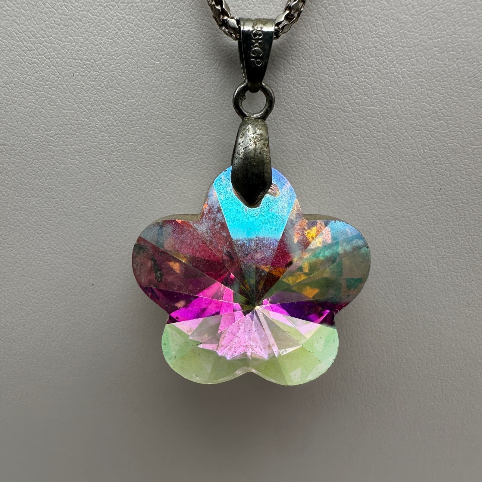 Vintage 90s Borealis Flower Pendant Necklace Boho Women's Classic Jewelry - Image 1