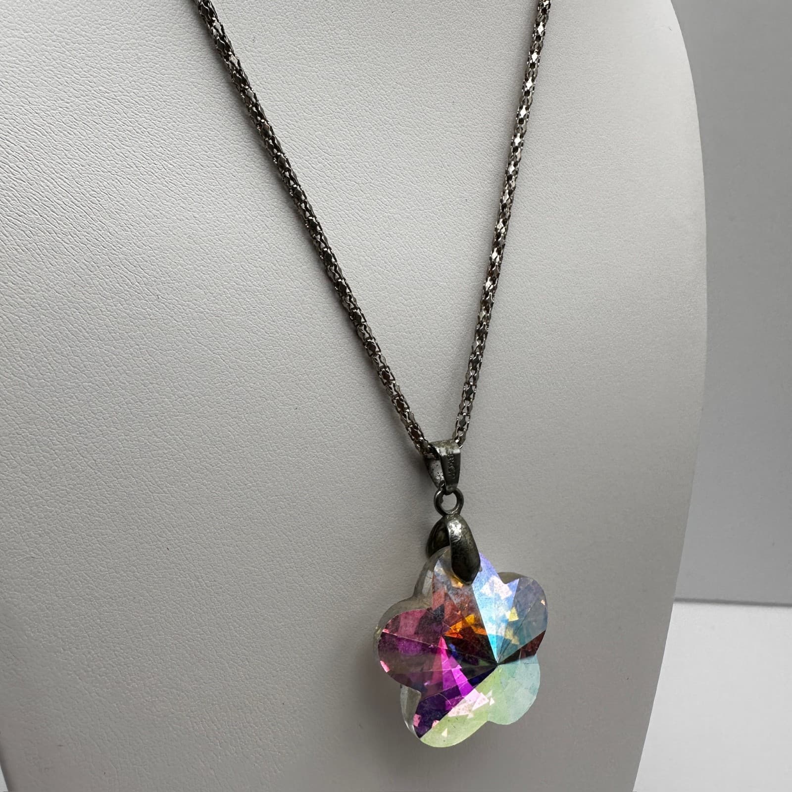 Vintage 90s Borealis Flower Pendant Necklace Boho Women's Classic Jewelry - Thumbnail 5