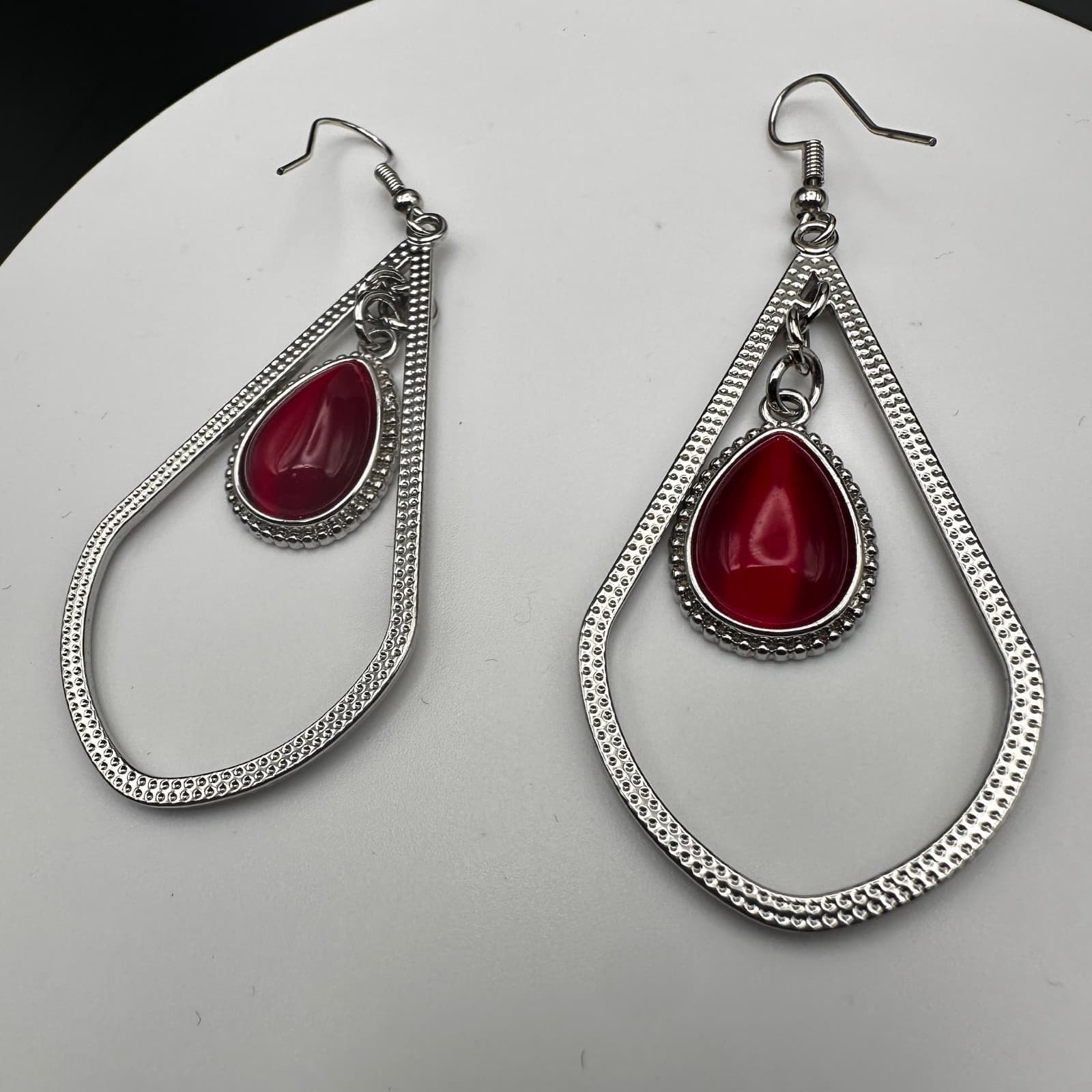 Vintage 90s Red Teardrop Dangle Earrings Silver-tone Drop Jewelry Boho Chic - Thumbnail 7