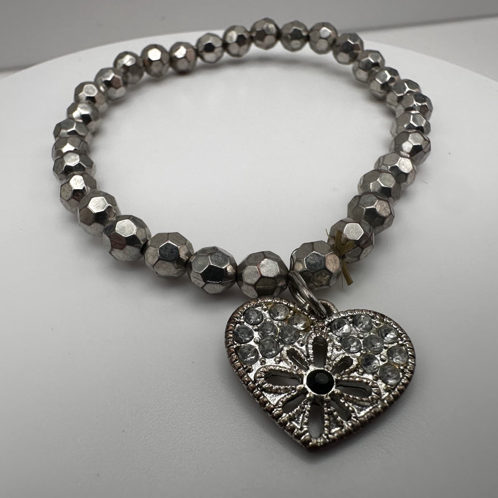 Vintage 90s Silver Tone Beaded Heart Charm Bracelet Fashion Jewelry Rhinestones - Thumbnail 5