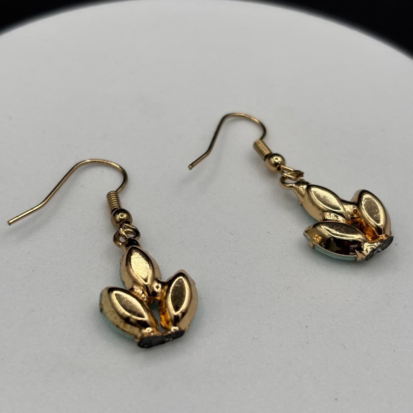 Vintage 90s Gold-Tone Mint Marquise Drop Earrings Delicate Floral Chic - Thumbnail 8