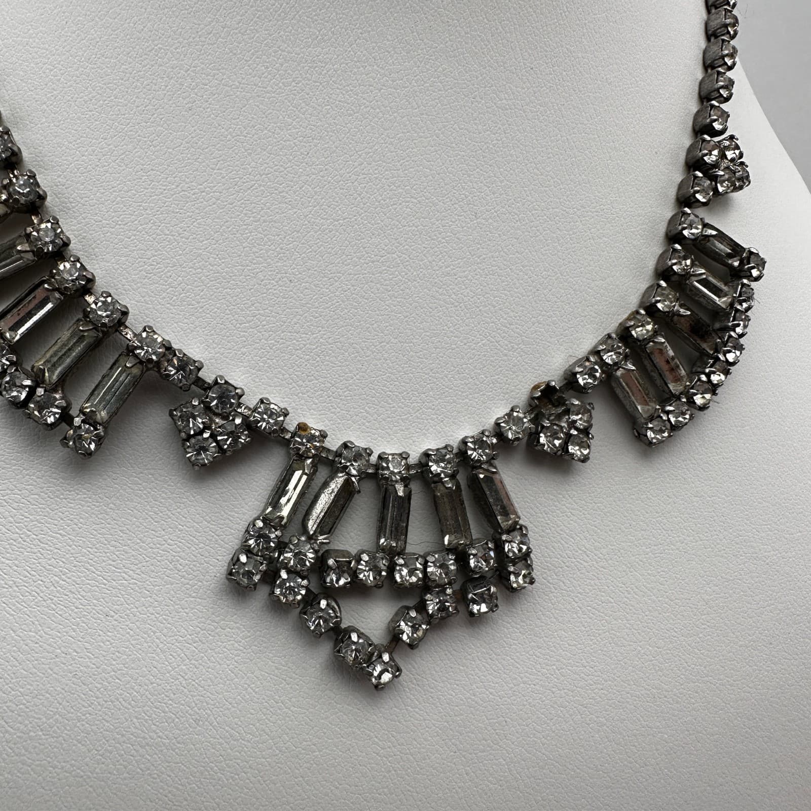 Vintage 90s Silver Tone Clear Rhinestone Baguette Fringe Statement Jewelry - Thumbnail 6