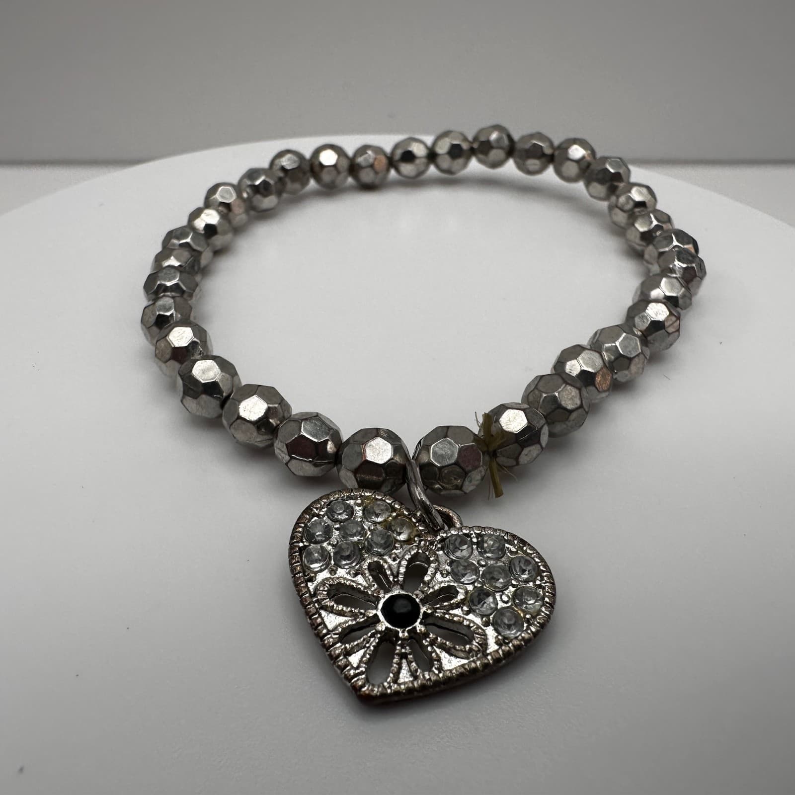 Vintage 90s Silver Tone Beaded Heart Charm Bracelet Fashion Jewelry Rhinestones - Thumbnail 4