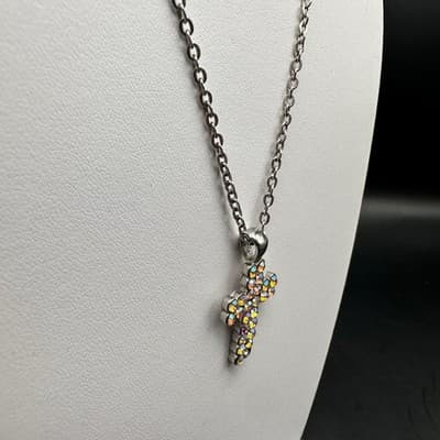 VTG 70s Crystal Cross Pendant Necklace Silver Tone Chain Rhinestone Religious - Thumbnail 6