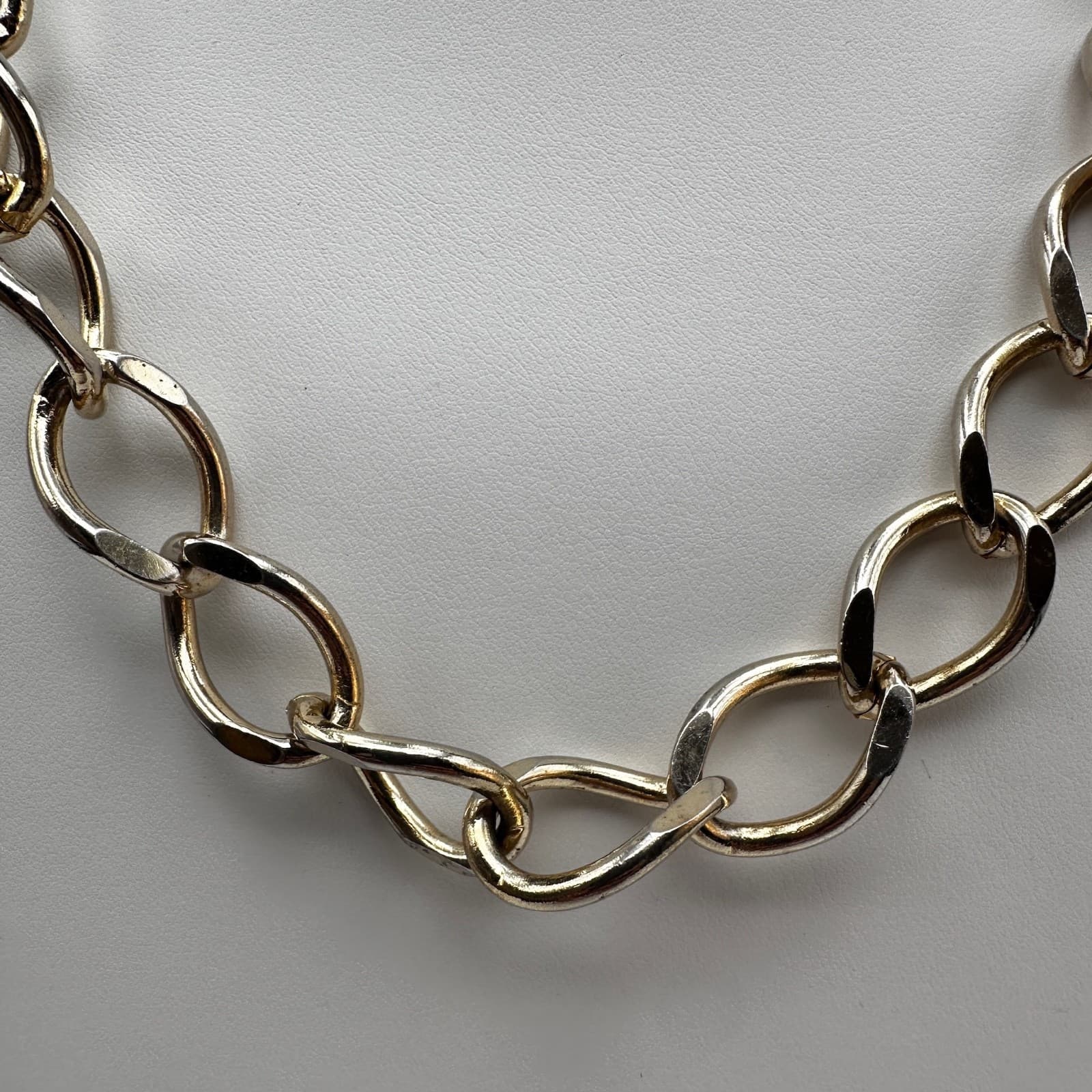 Vintage Gold Tone Chunky Chain Necklace Oversized Link Statement Y2K 18" - Thumbnail 2