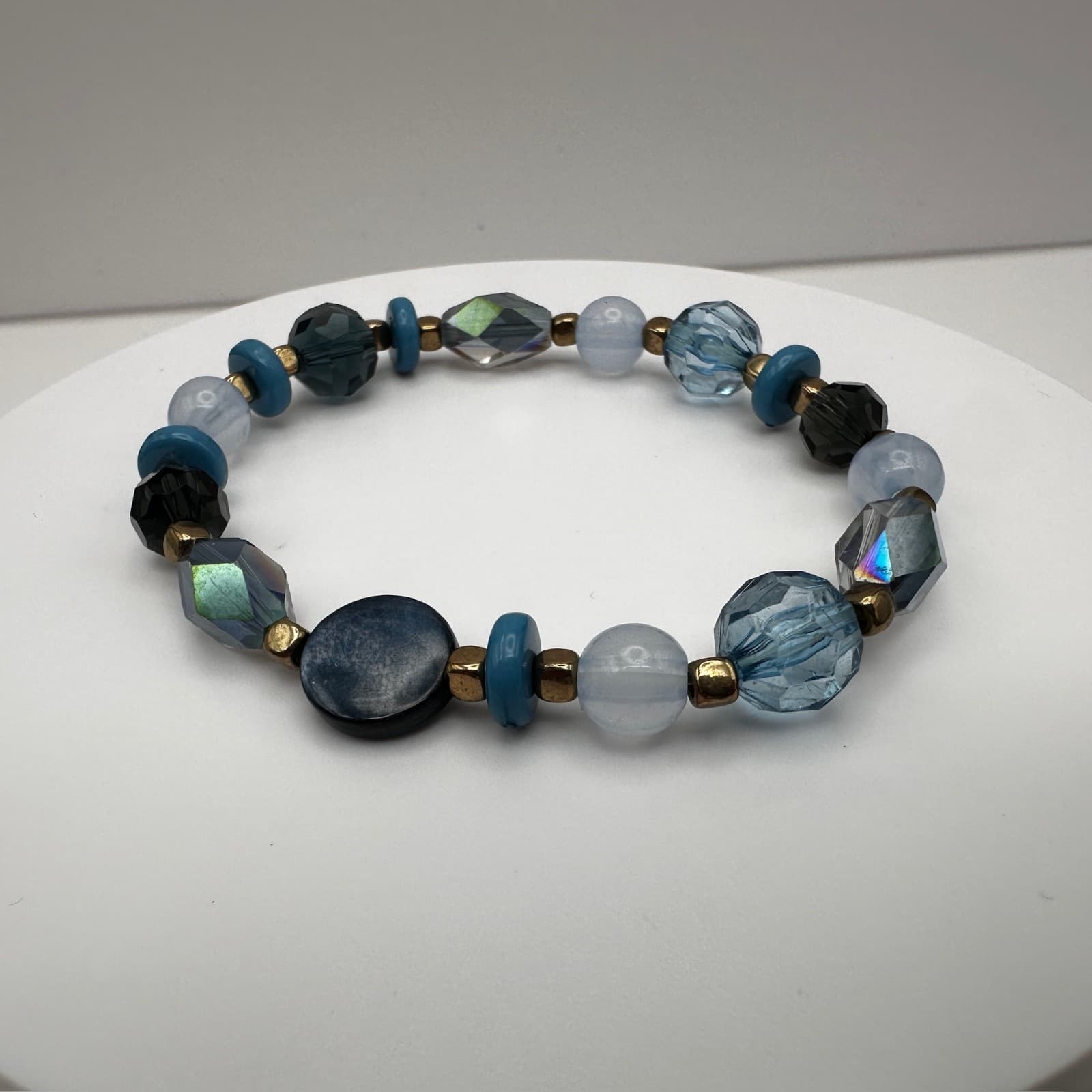 Vintage 90s Gold Tone Stone Beaded Bracelet Women's Classic Fashion Jewelry - Thumbnail 2