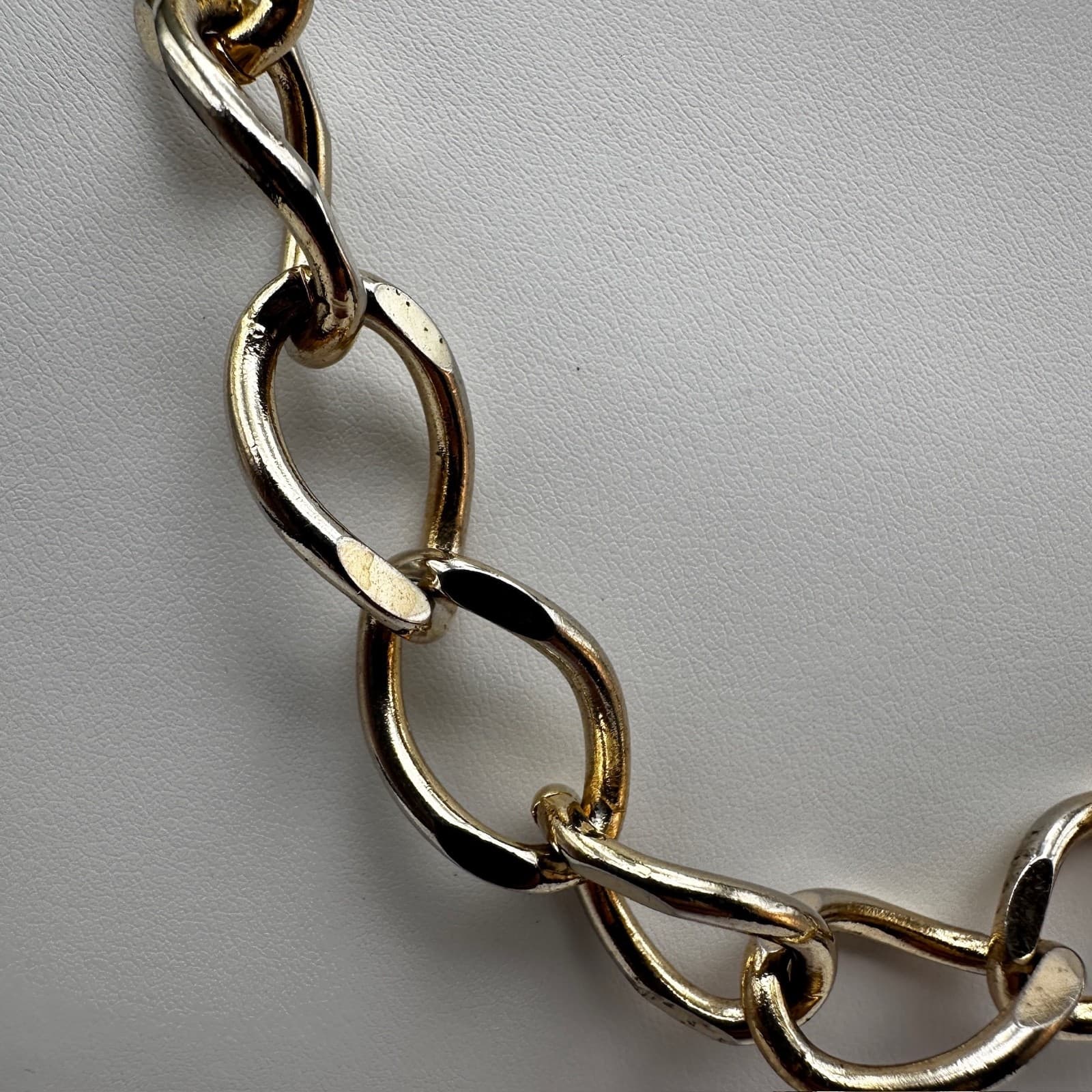 Vintage Gold Tone Chunky Chain Necklace Oversized Link Statement Y2K 18" - Thumbnail 4