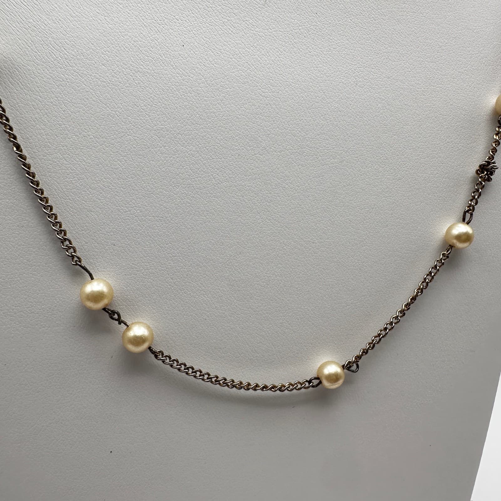 Vintage 80s Gold Tone Faux Pearl Station Tin Cup Necklace Women's Jewelry - Thumbnail 2