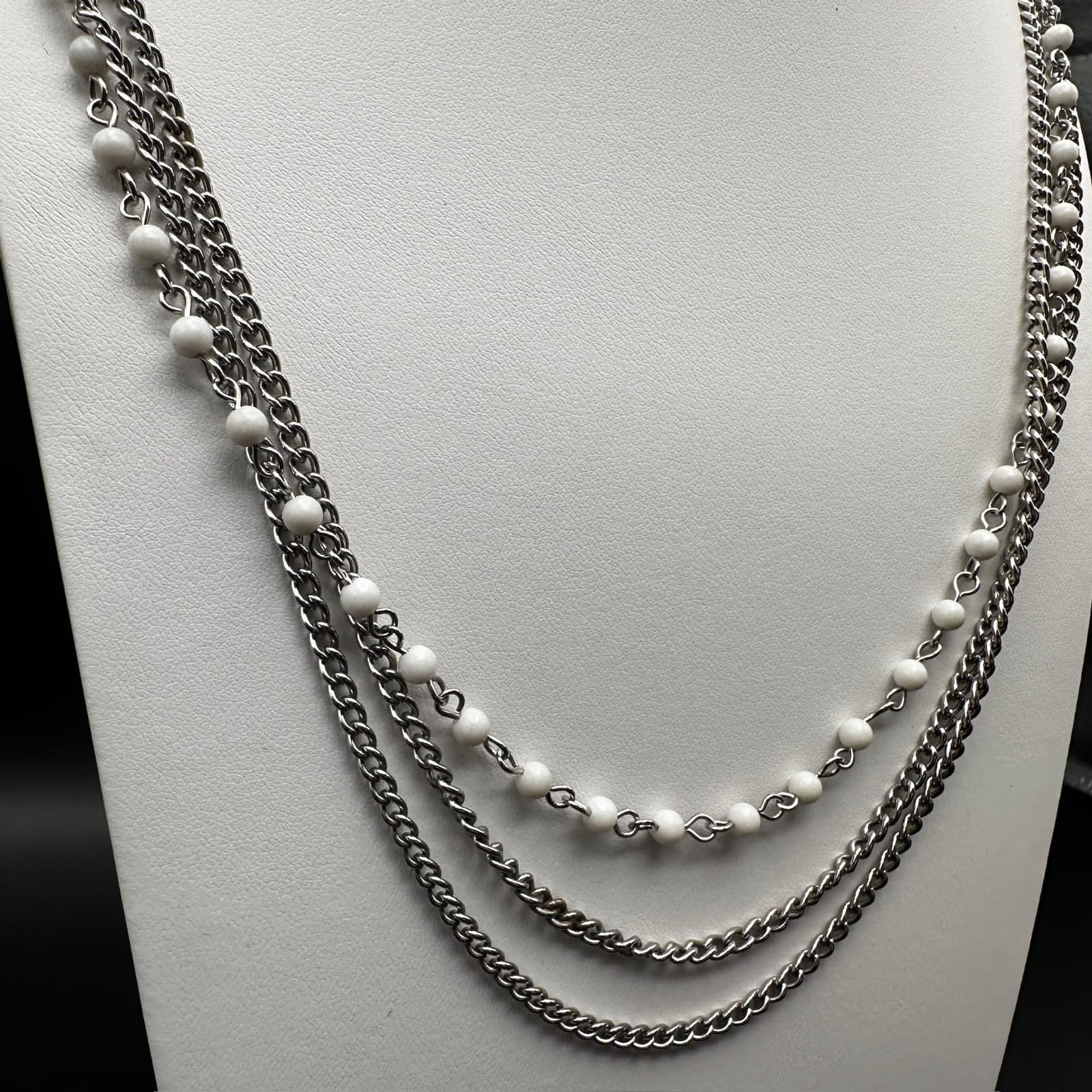 Vintage 90s White Bead Multi Strand Silver Tone Chain Necklace Layered Jewelry - Thumbnail 3
