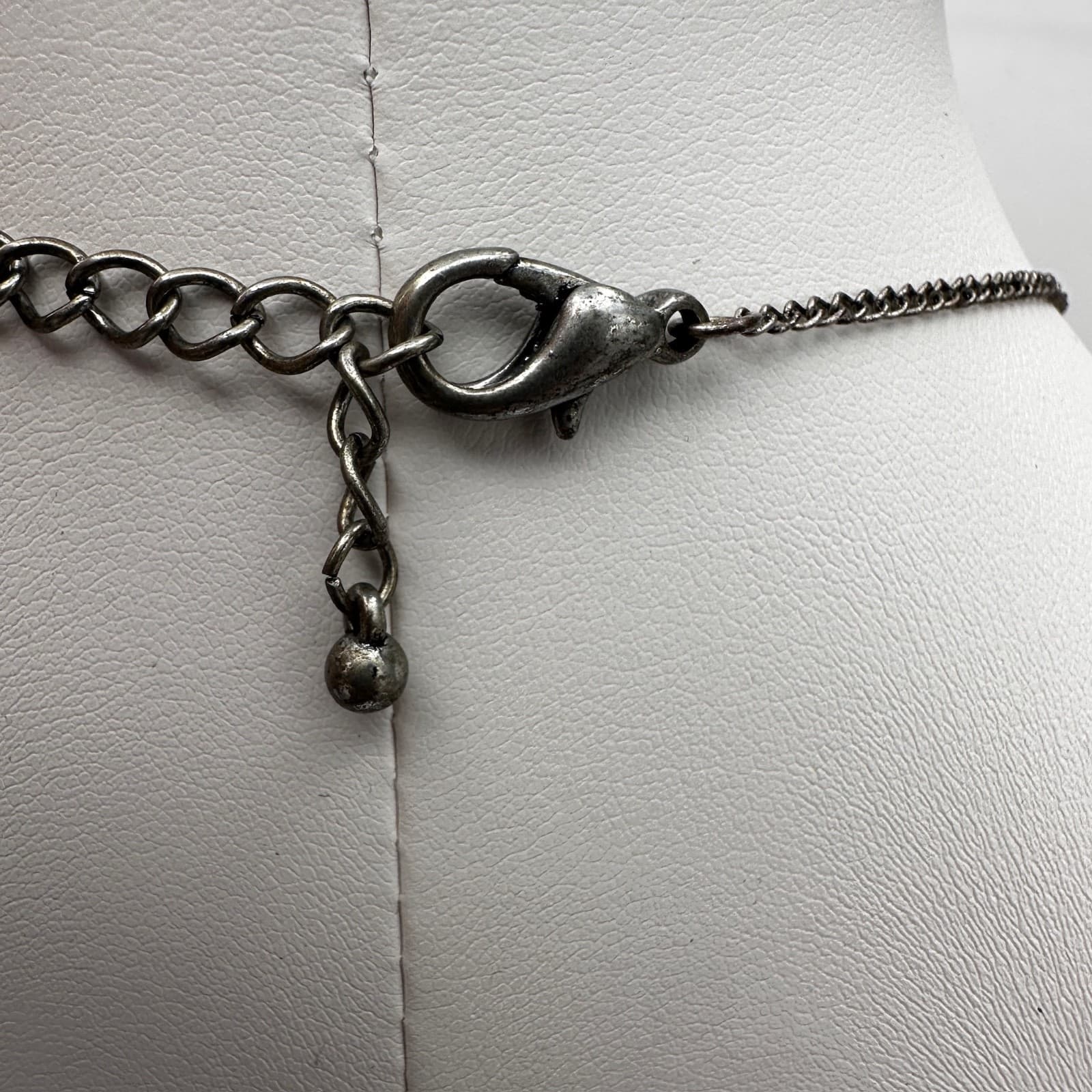 Vintage Silver Tone Heart Charm Necklace Love Tag Y2K - Thumbnail 9