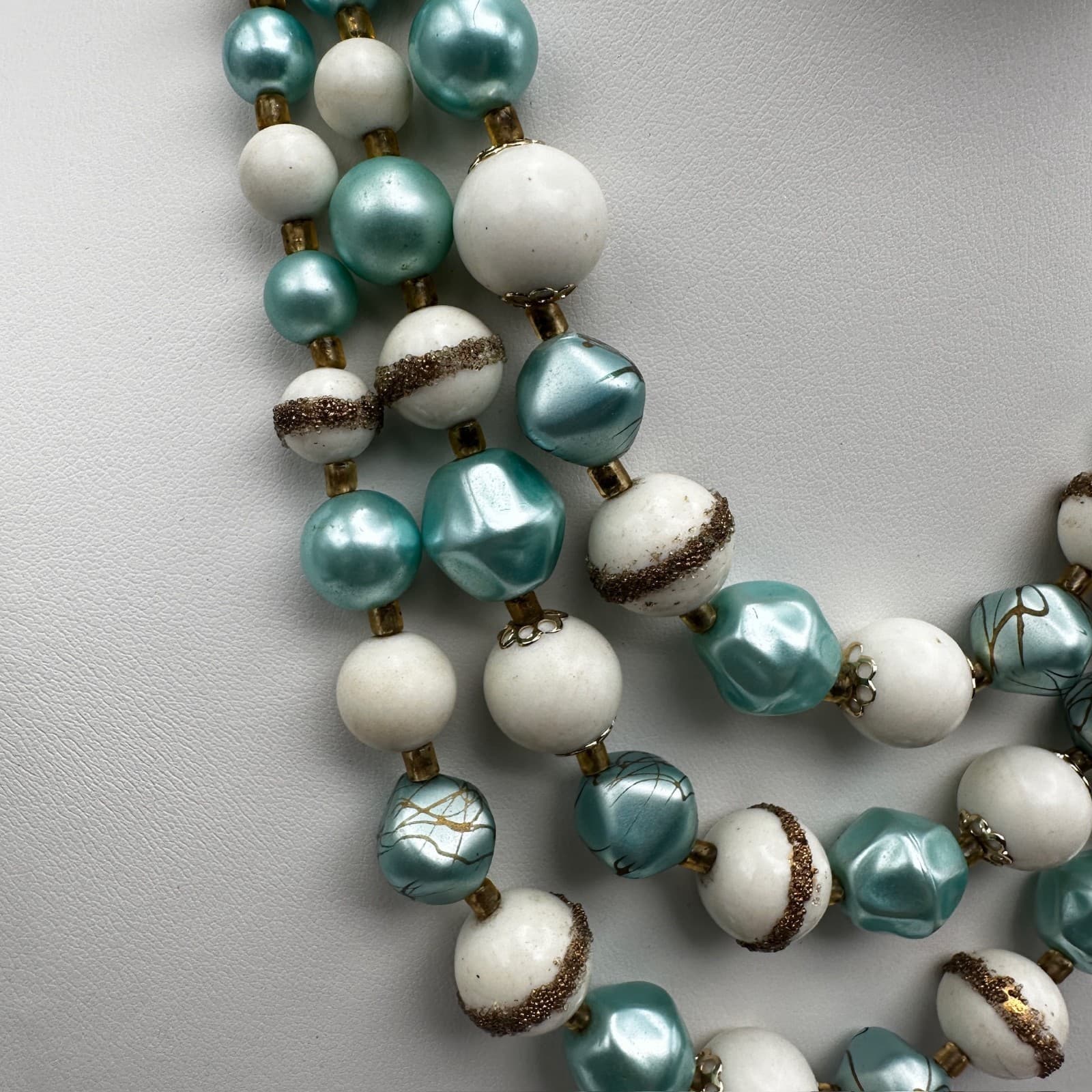 Vintage 80s Multi-Strand Blue & White Bead Necklace Boho Fashion Women's Jewelry - Thumbnail 5