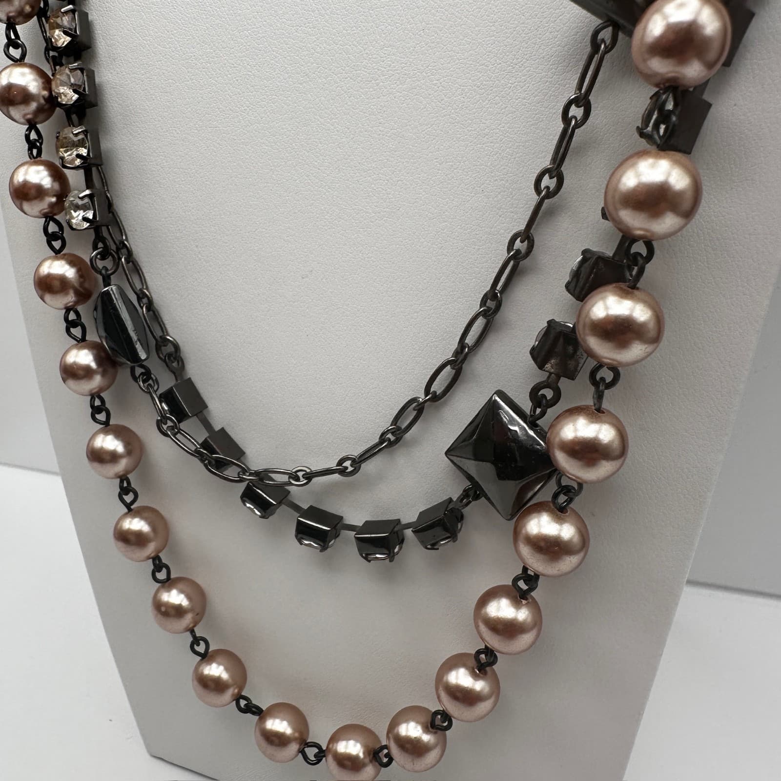 Vintage Y2K LOFT Multi-Strand Necklace Pink Faux Pearl Beads Tennis Rhinestone - Thumbnail 7