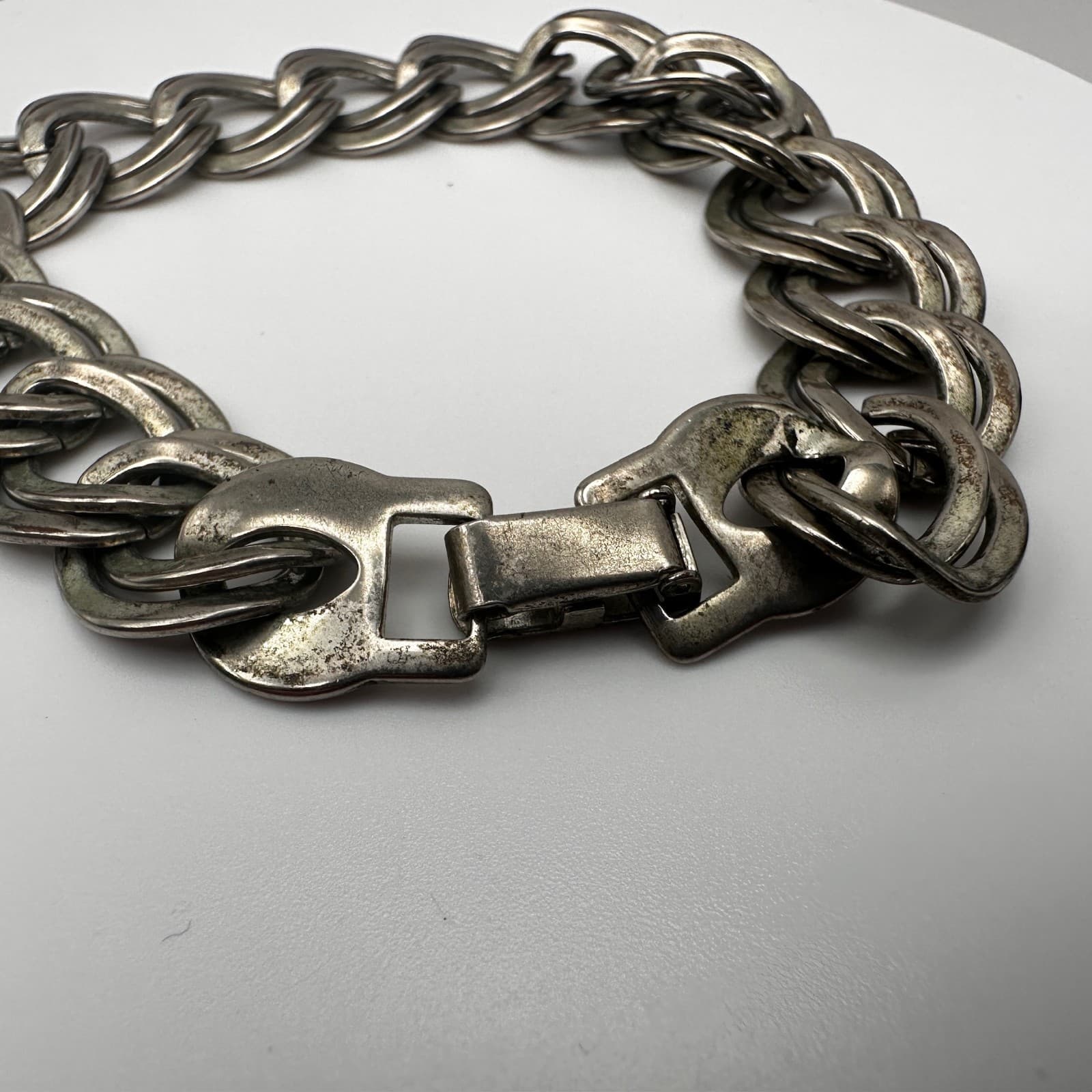 Vintage 90s Double Curb Link Bracelet Heavy Silver Tone Women's Jewelry - Thumbnail 4