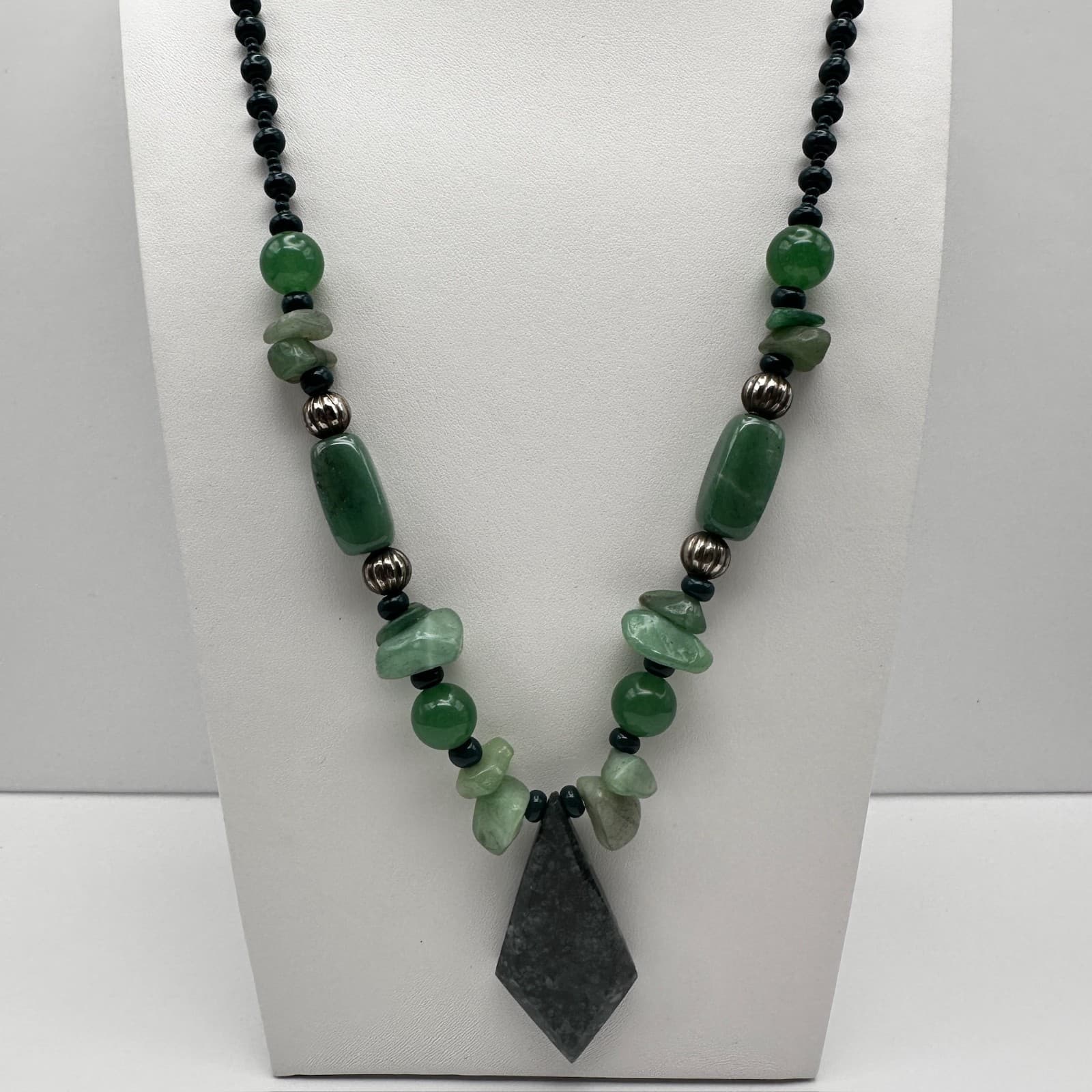 Vintage 90s Green Aventurine Quartz Stone Bead Necklace Large Rhombus Pendant - Image 1