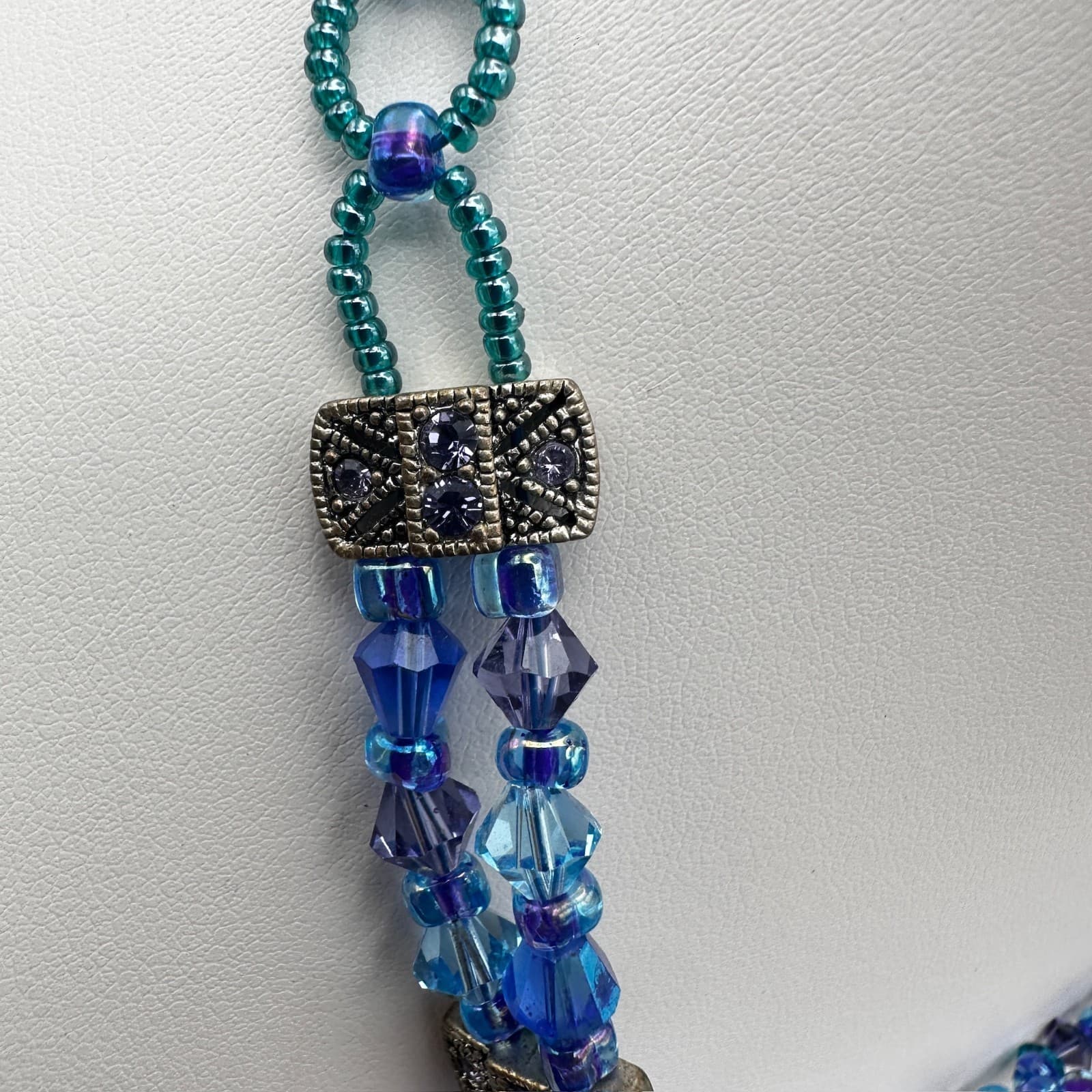 Vintage 90s Blue Crystal Bead Necklace Multi-Strand Silver Tone Women's Jewelry - Thumbnail 6