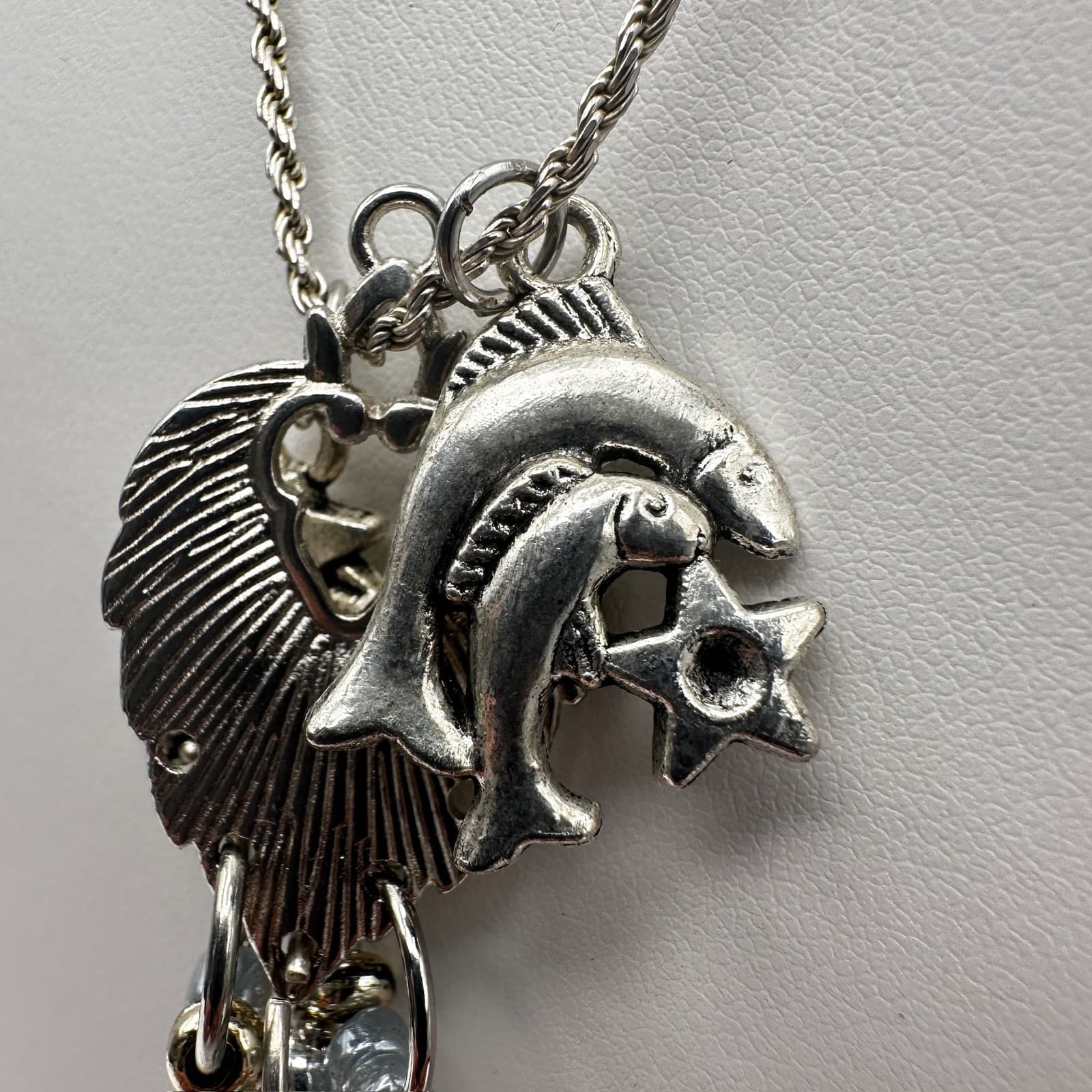 Vintage 90s Nautical Sea Life Crab Starfish Necklace Silver Tone Women's Jewelry - Thumbnail 5