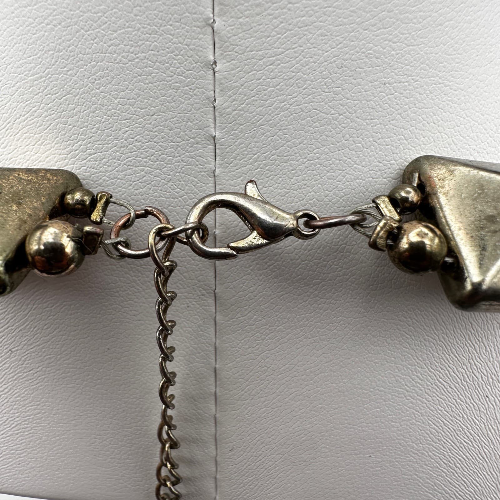 Vintage 80s Gold Tone Pyramid Stud Choker Necklace Geometric Women's Jewelry - Thumbnail 8