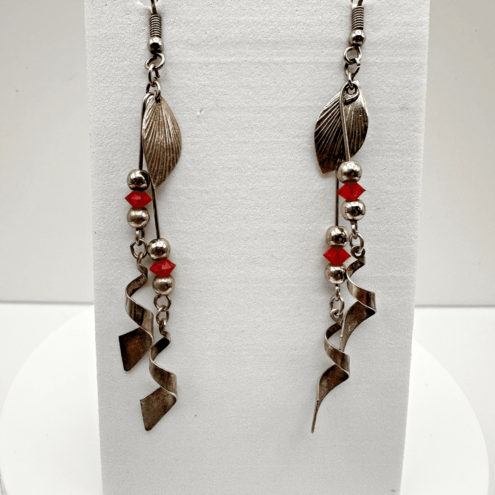 Vintage 90s Silver Tone Red Glass Bead Leaf Spiral Dangle Drop Earrings Jewelry - Image 1