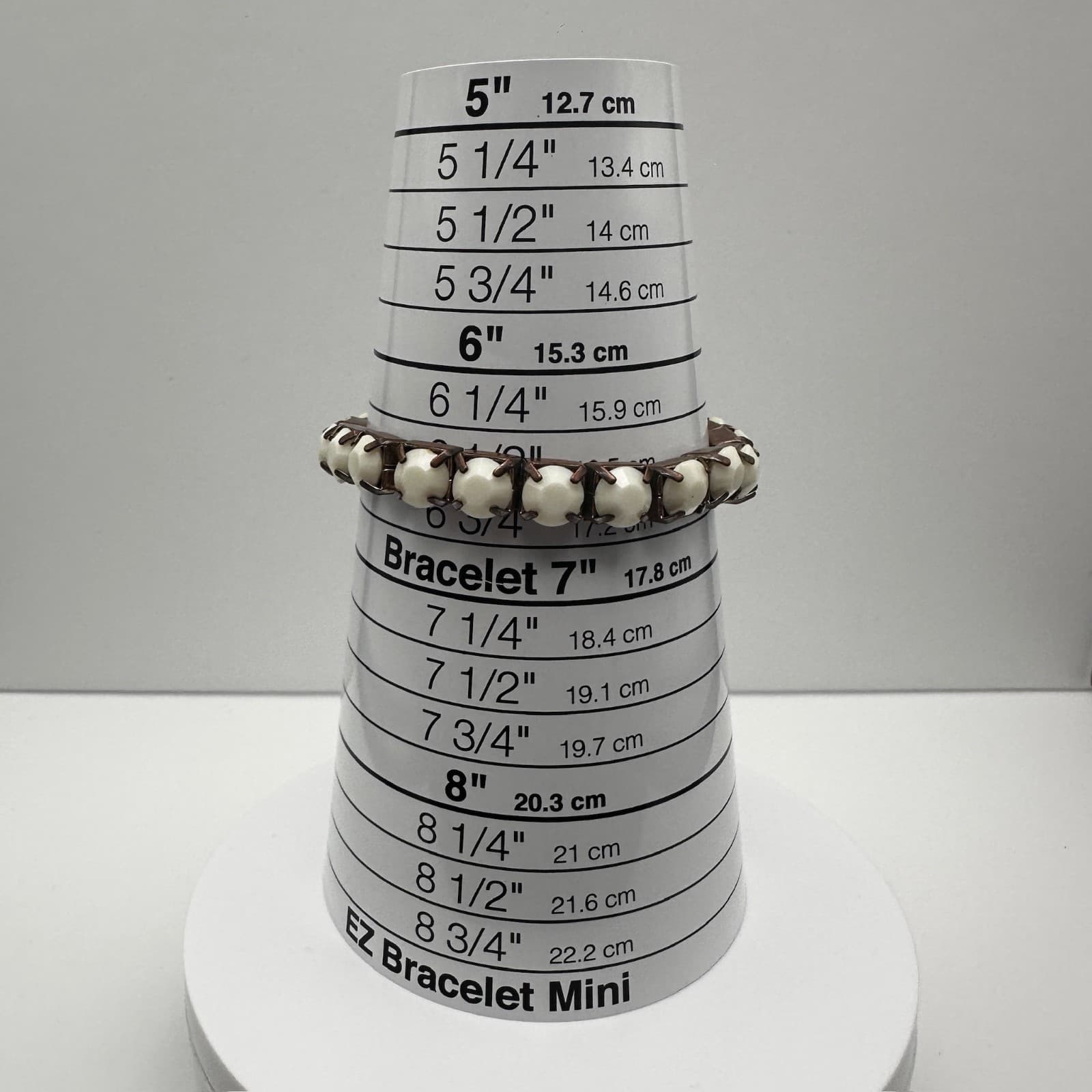 Vintage 80s White Opaque Crystal Bracelet Bronze Tone Women's Jewelry - Thumbnail 10