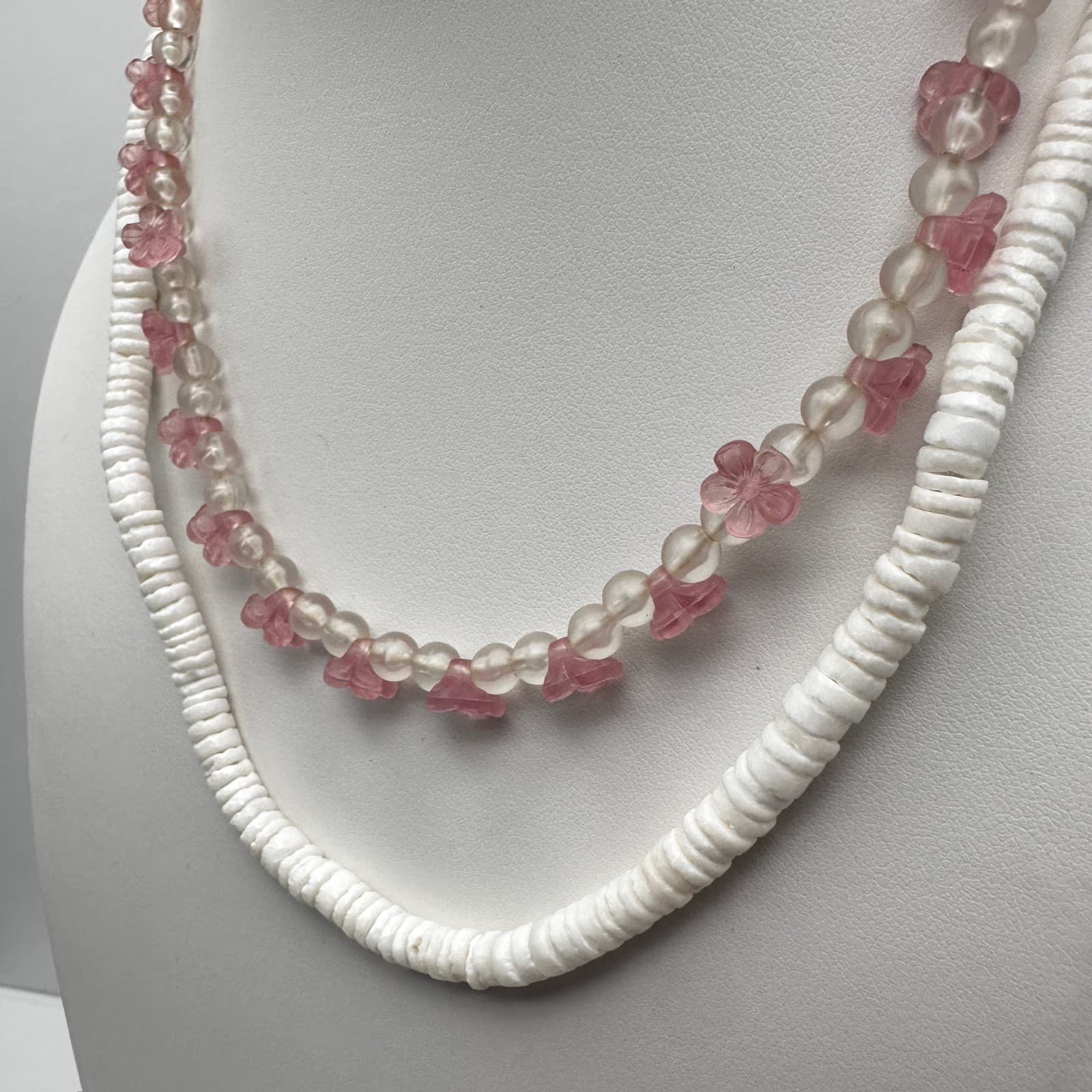 Vintage 90s Pink Floral White Beaded Necklace Set Silver Tone Women's Jewelry - Thumbnail 6