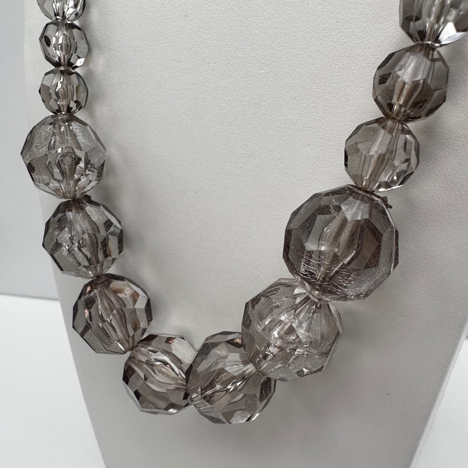 Vintage 90s Smokey Gray Glass Bead Necklace Silver Tone Statement Jewelry - Thumbnail 7