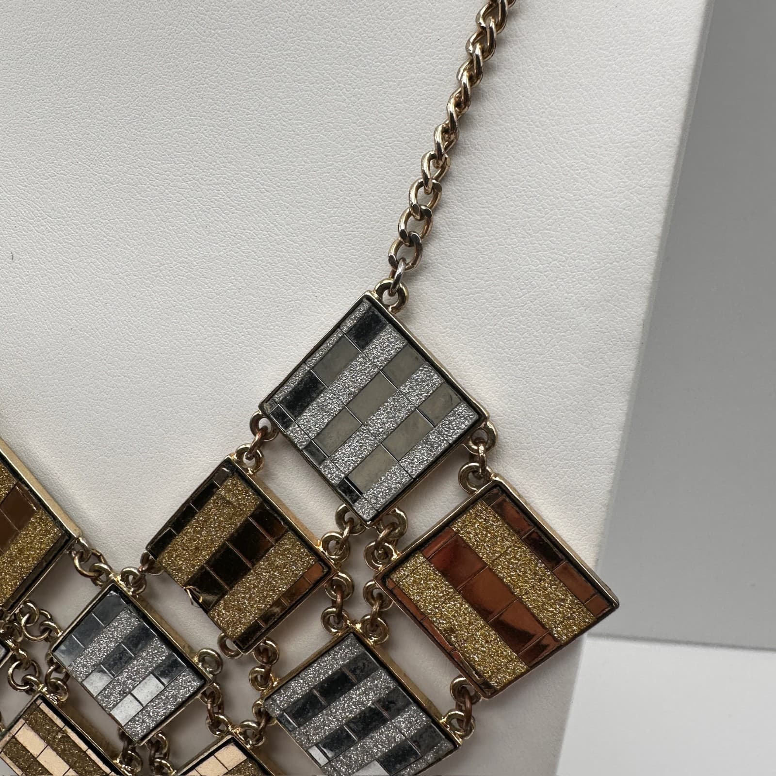Vintage 90s Geometric Bib Necklace Gold Silver Tone Glitter Link Chain Jewelry - Thumbnail 6
