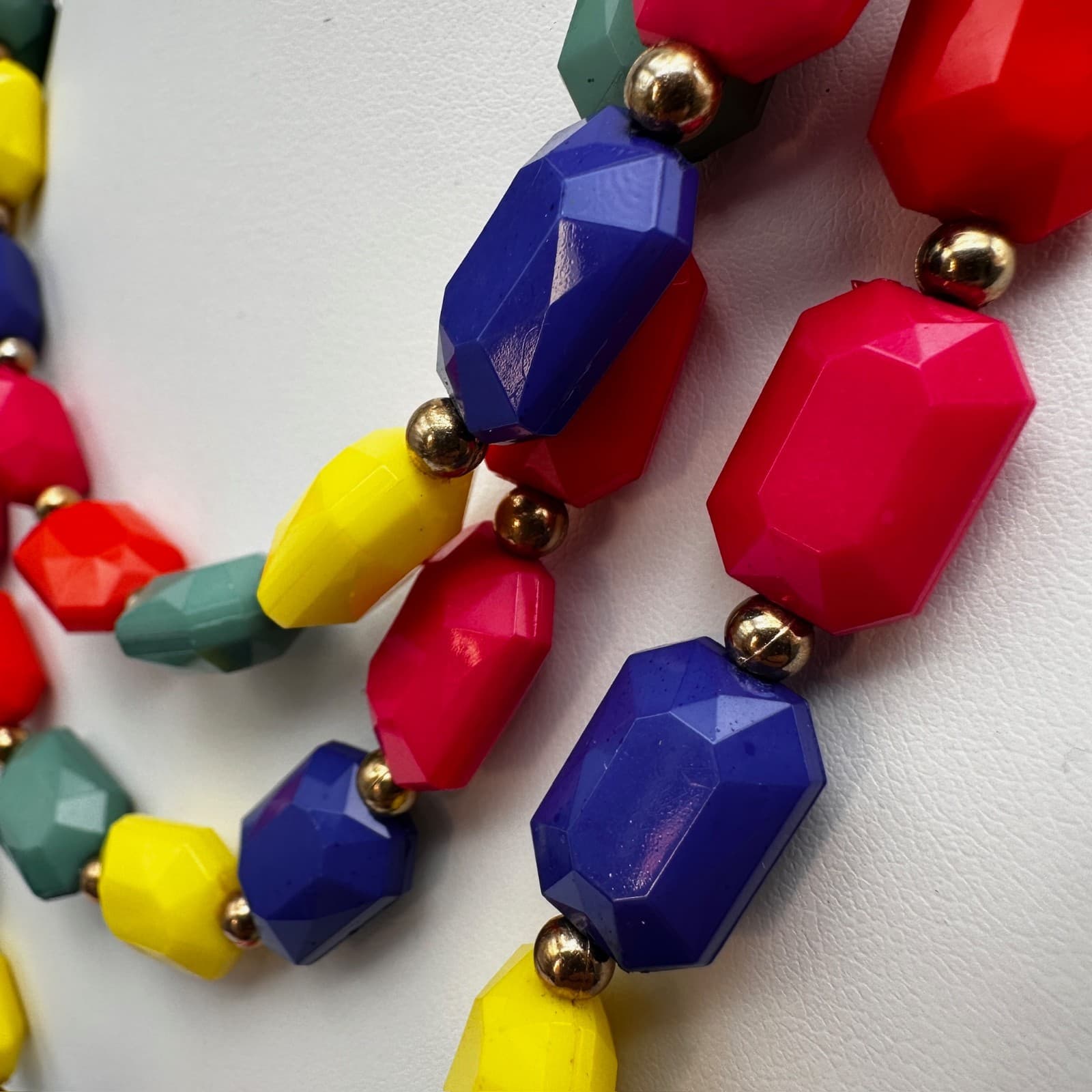 VTG 80s 90s Multicolor Geometric Resin Bead Necklace Gold Tone Women's Jewelry - Thumbnail 11