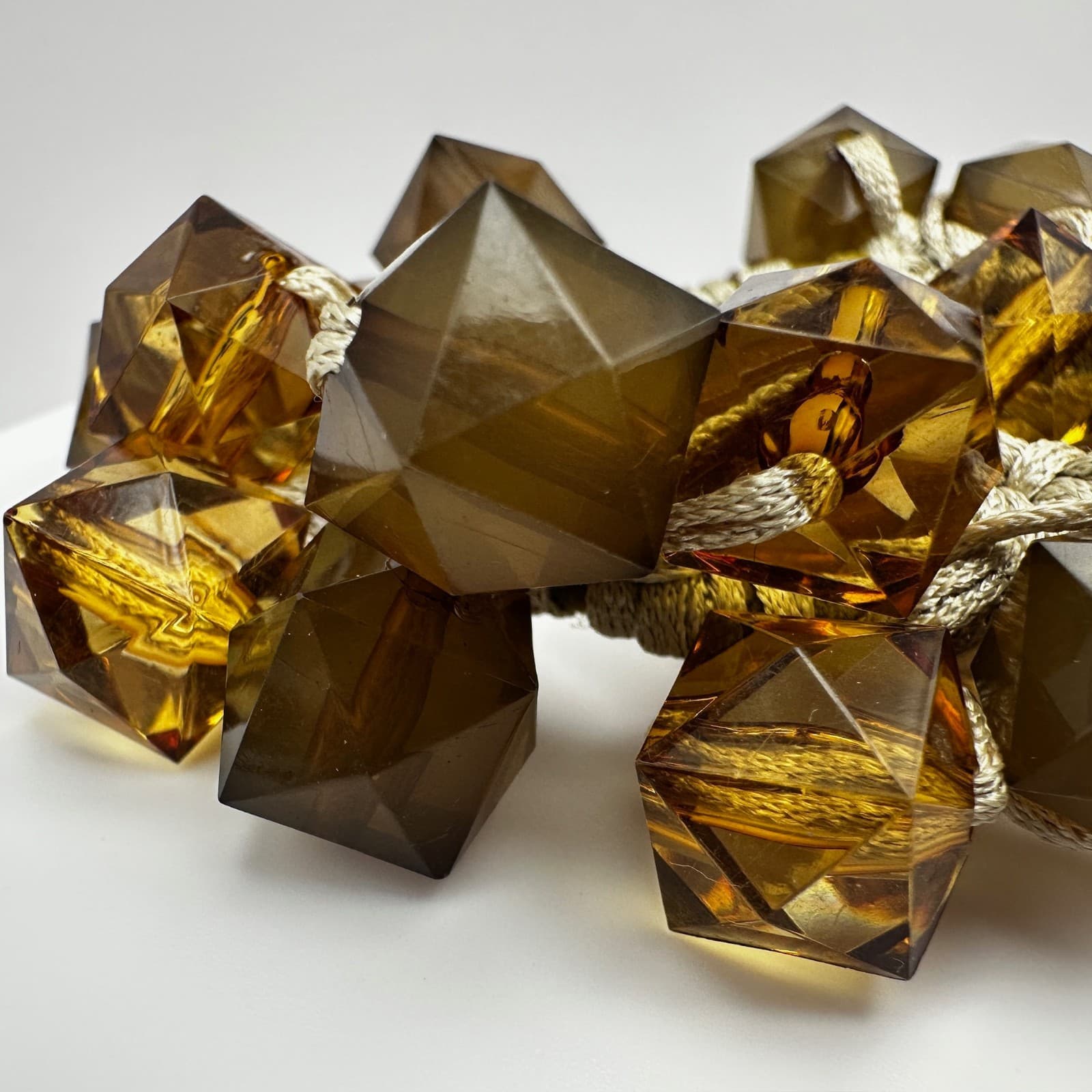 Vintage 90s Chunky Brown Geometric Bead Bracelet Amber Tone Women's Jewelry - Thumbnail 5