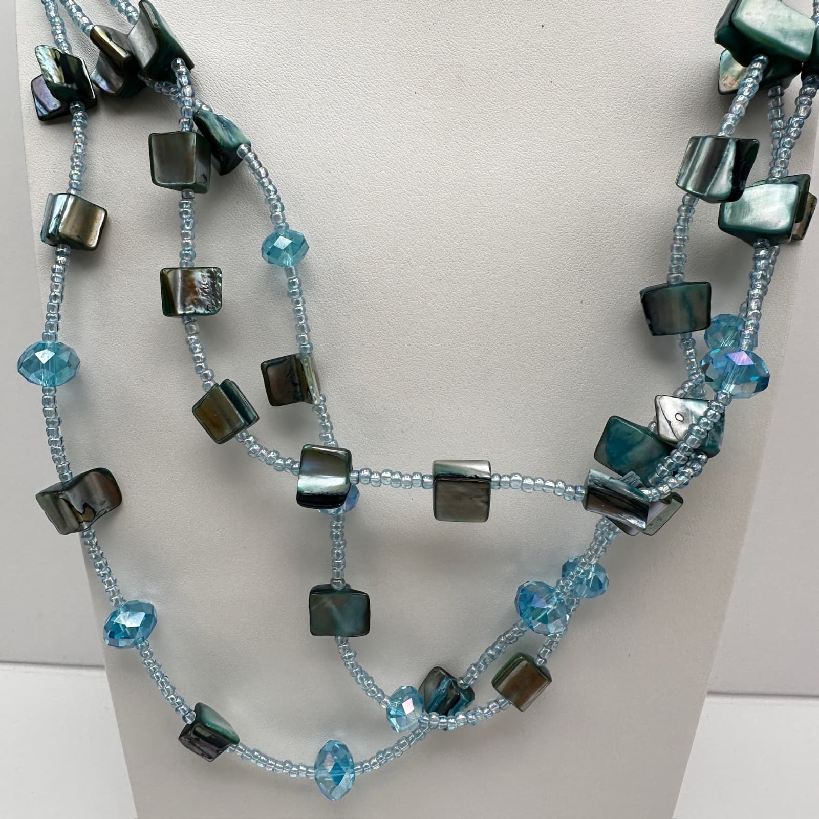 VTG 90s Teal Multi-Strand Shell Necklace Layered Bead Silver Tone Jewelry - Thumbnail 7