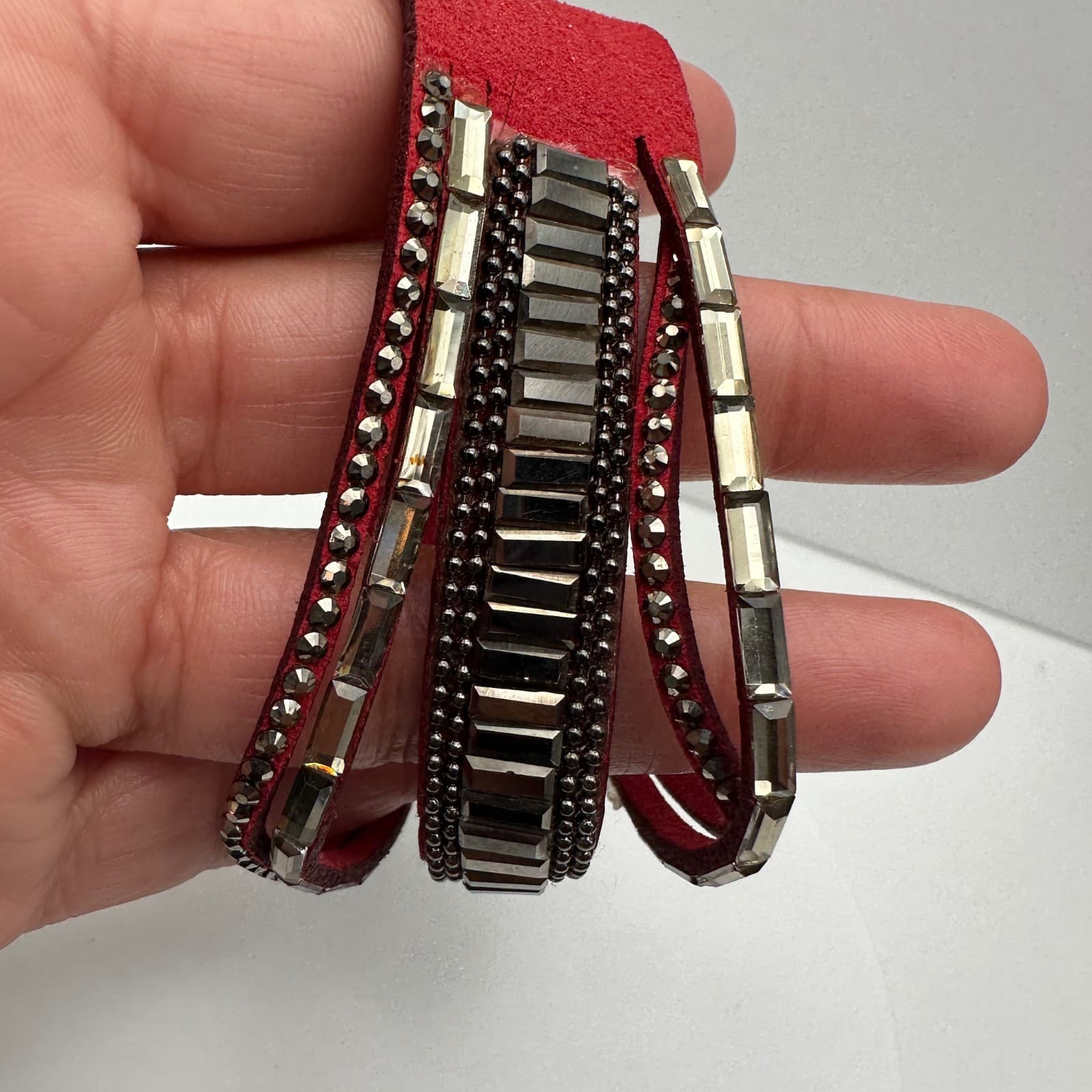 Vintage 90s Red Suede Cuff Bracelet Rhinestone Gunmetal Tone Women's Jewelry - Thumbnail 7