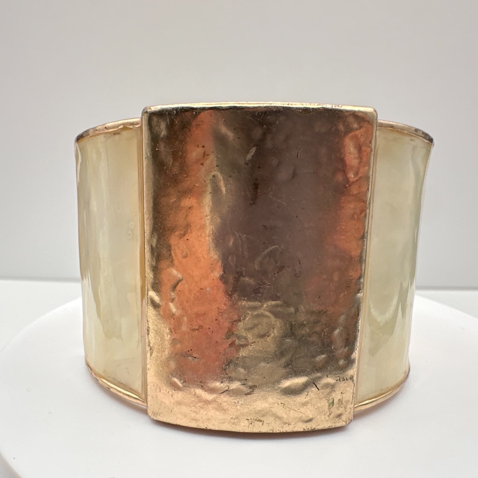 Vintage 90s Chico's Hammered Gold Tone Bracelet Cream Inlay Hinged Chunky Boho - Image 1