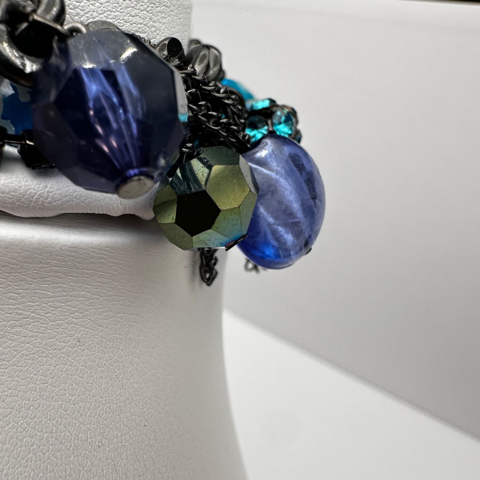 Vintage 90s Blue Crystal Charm Bracelet Silver Tone Mixed Bead Women's Jewelry - Thumbnail 7