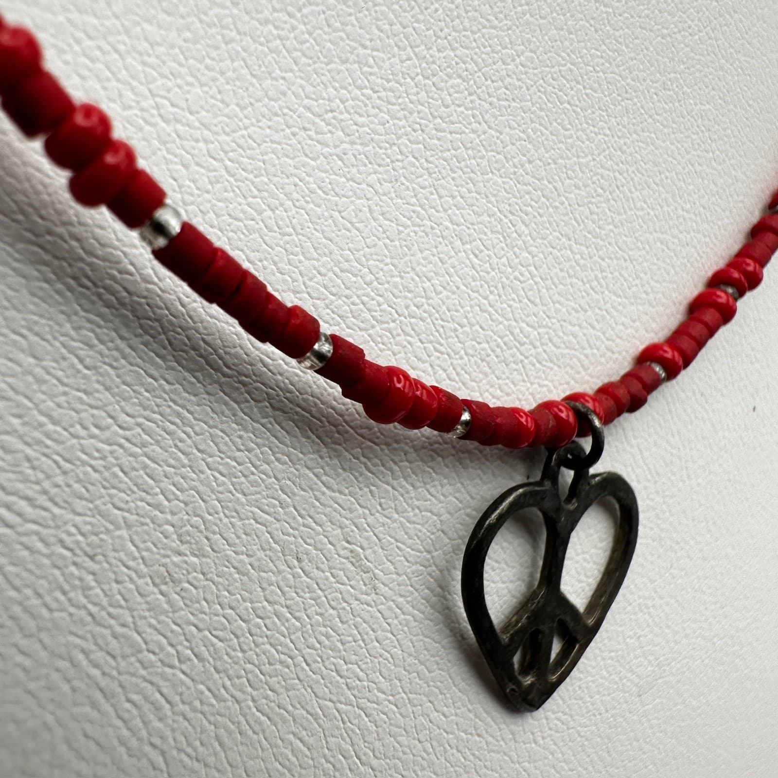 Vintage 90s Red Bead Heart Pendant Necklace Silver Tone Women's Jewelry - Thumbnail 6