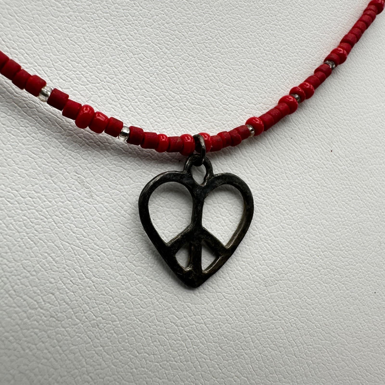 Vintage 90s Red Bead Heart Pendant Necklace Silver Tone Women's Jewelry - Thumbnail 3