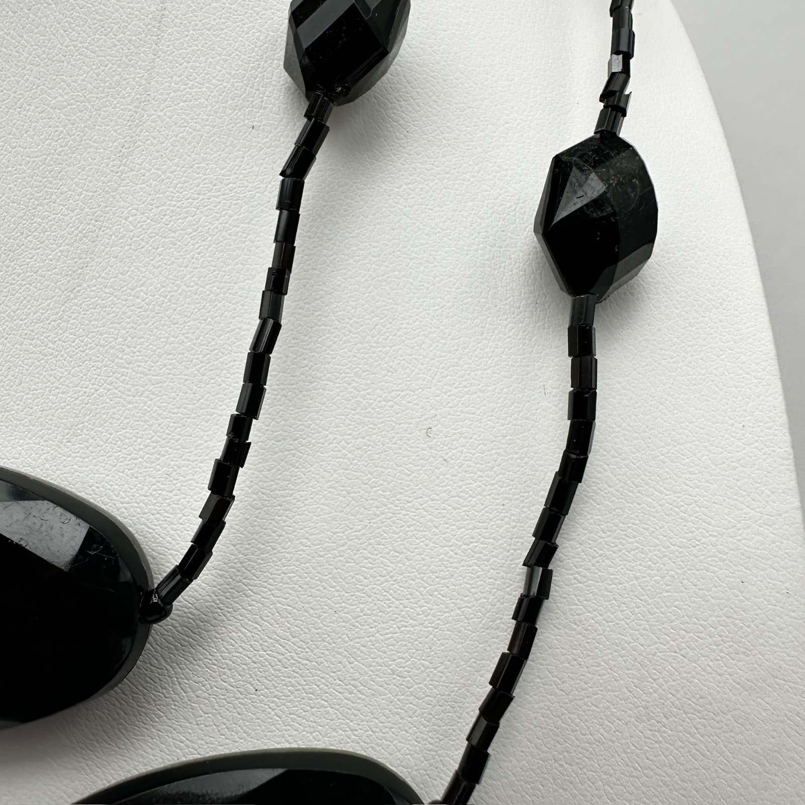 Vintage 90s Black Faceted Beaded Necklace Multi Strand Silver Tone Jewelry - Thumbnail 6