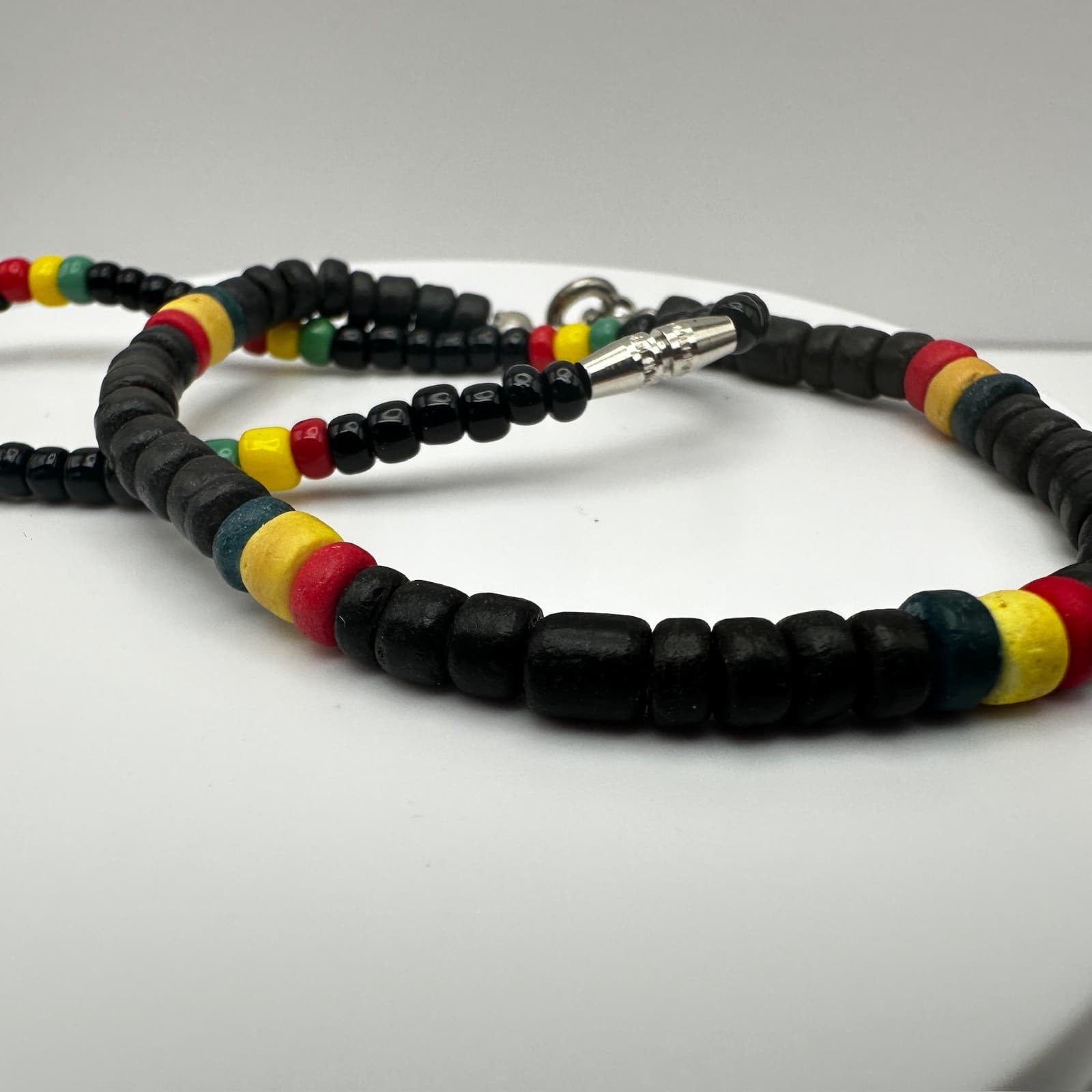 vintage 80s Rastafarian Black Bead Necklace & Bracelet Set RYG Accents Jewelry - Thumbnail 5