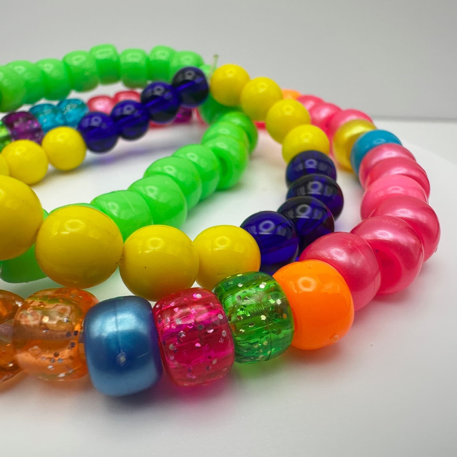 Vintage 90s Neon & Pastel Pony Bead Custom Stretchy Friendship Bracelets Jewelry - Thumbnail 11